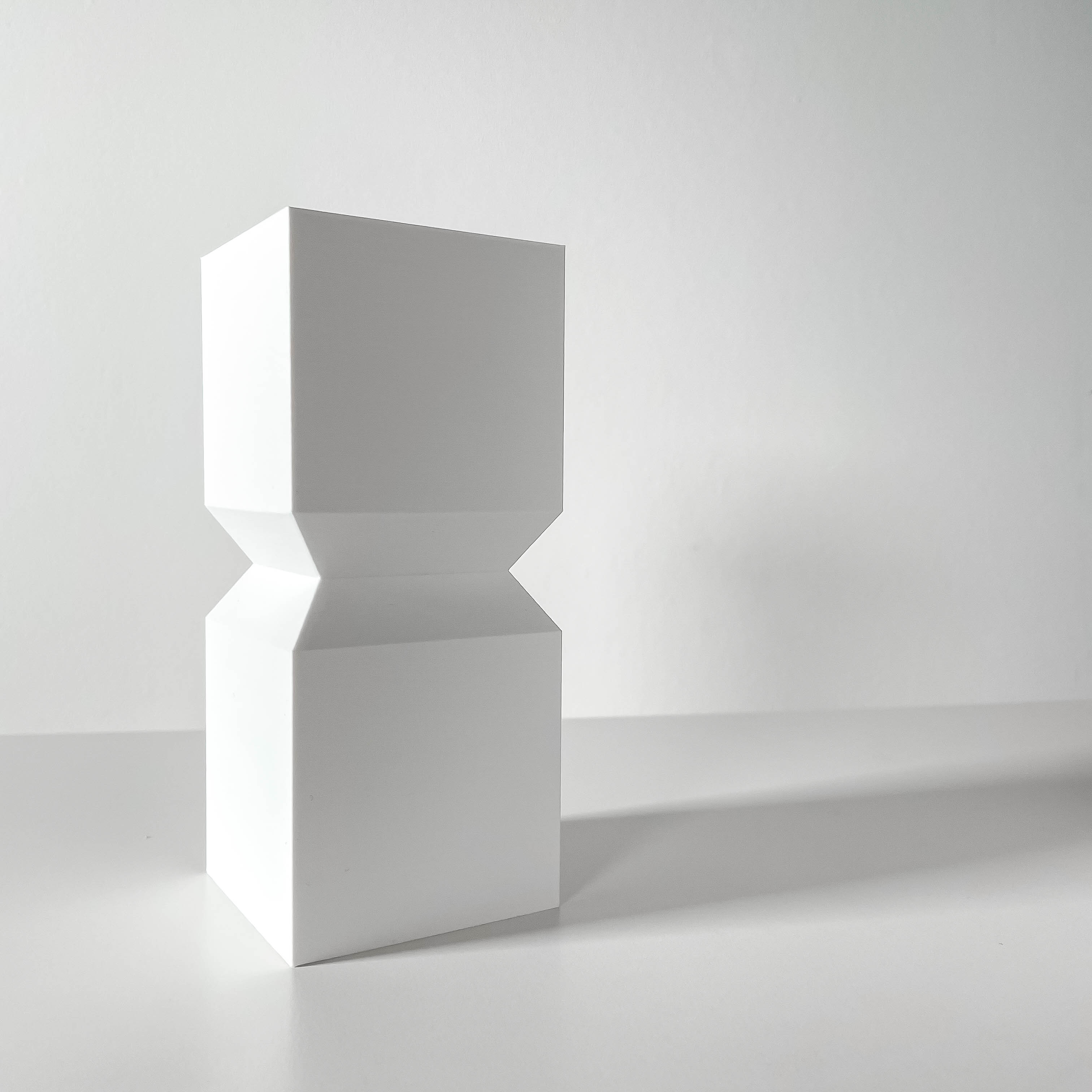 Loke Vase – Tall 3D Printed Vase