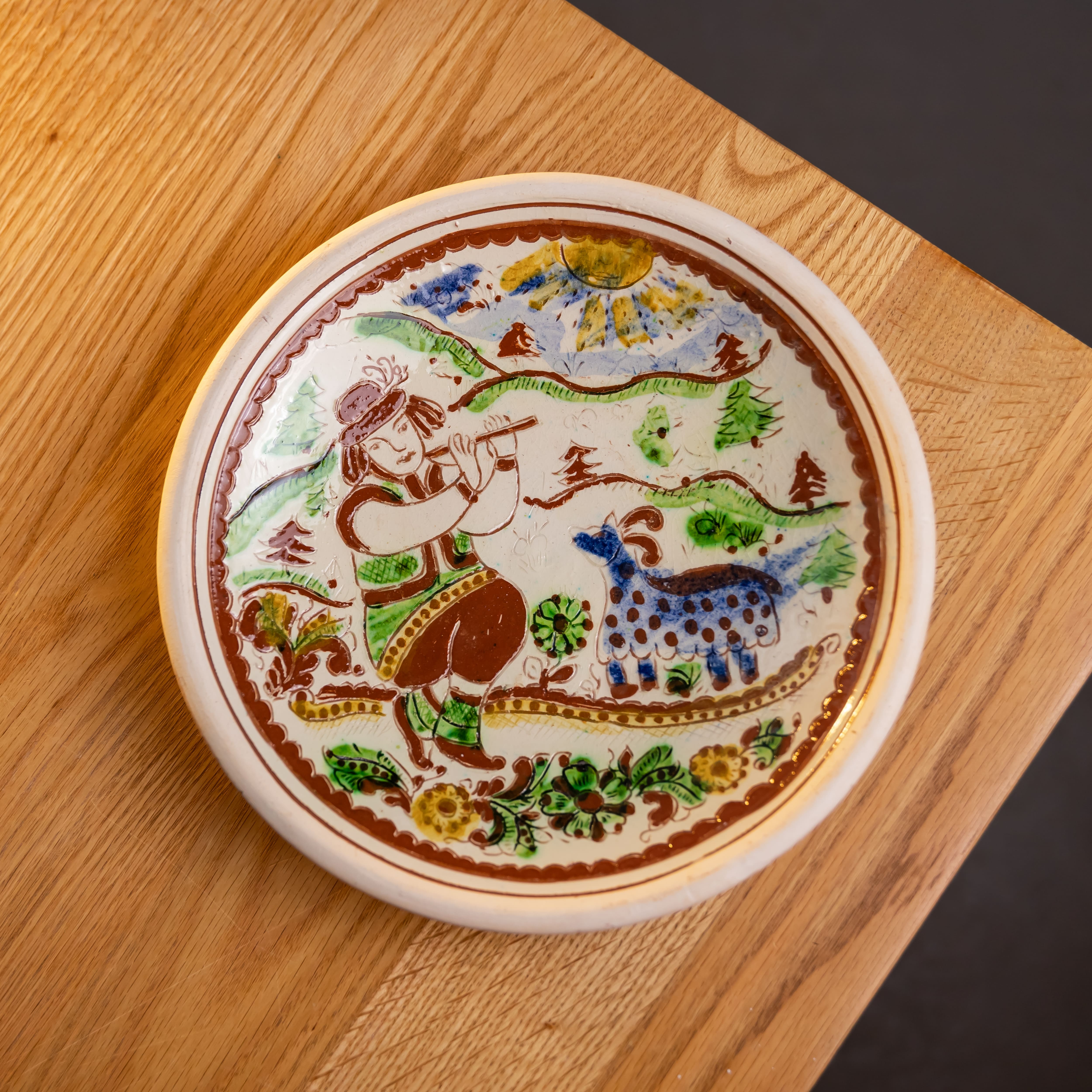 Таріль на стіну 