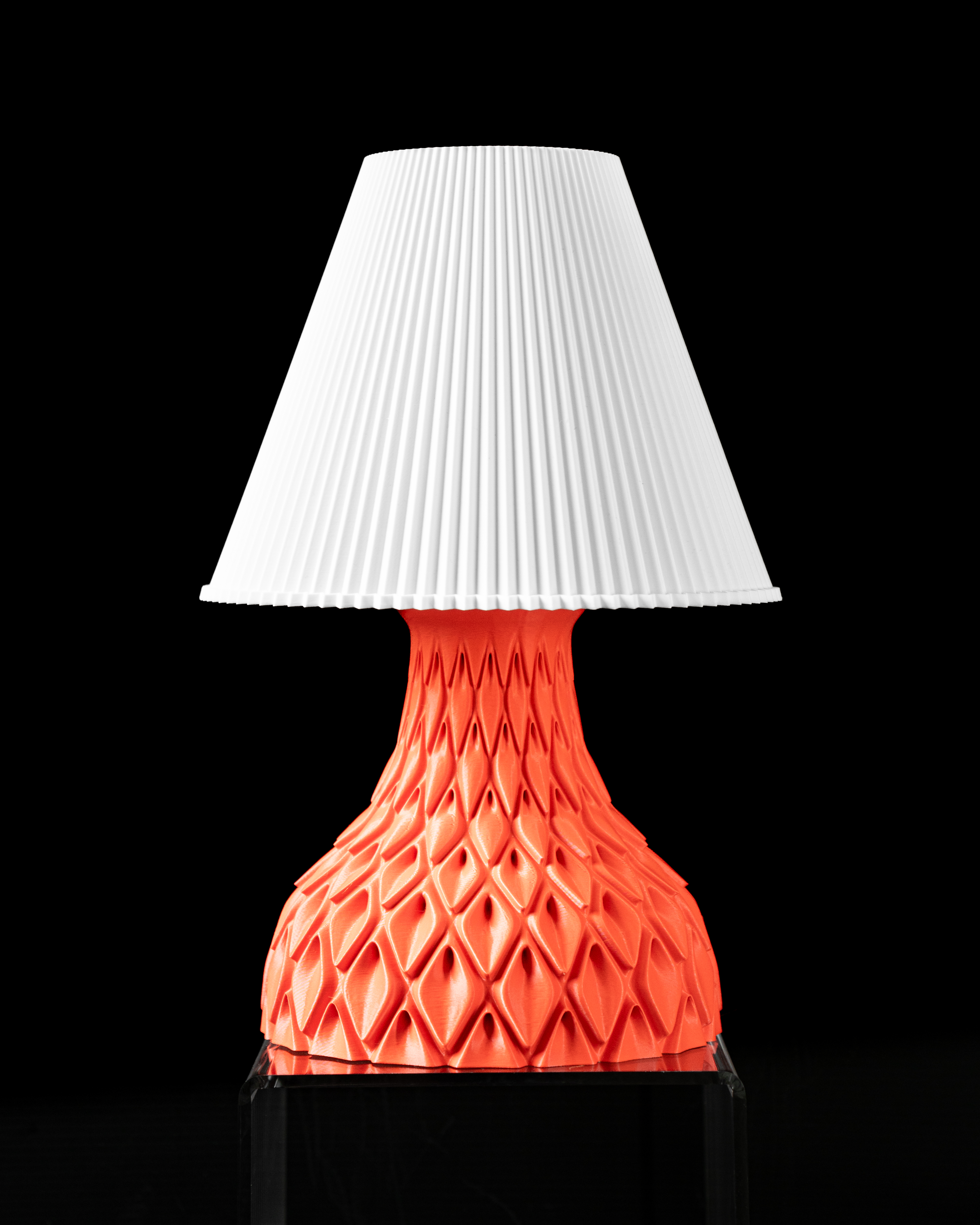 Petal Table Lamp – Modern 3D Printed Table Lamp