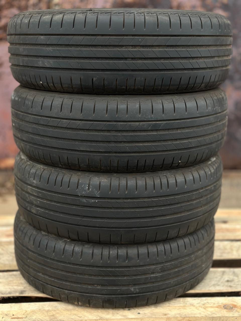 BRIDGESTONE TURANZA T005  205/60/17