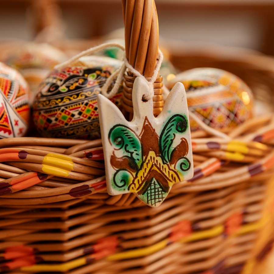 Благодійна підвіска 