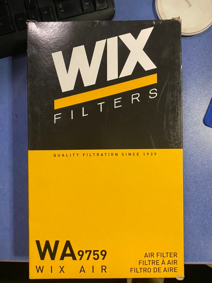 Фільтр повітряний VAG (вир-во WIX-FILTERS)