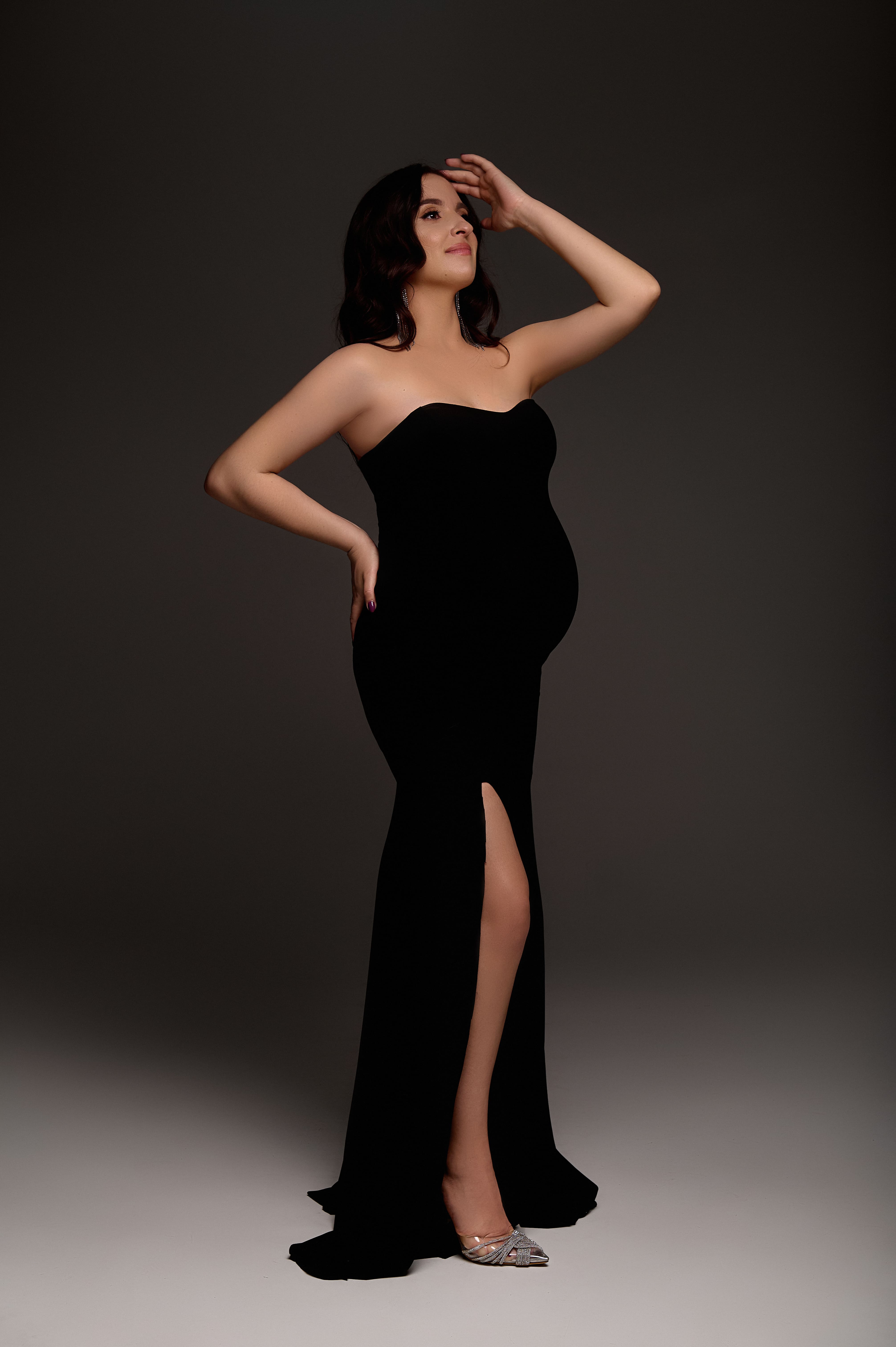 Pregnant 33