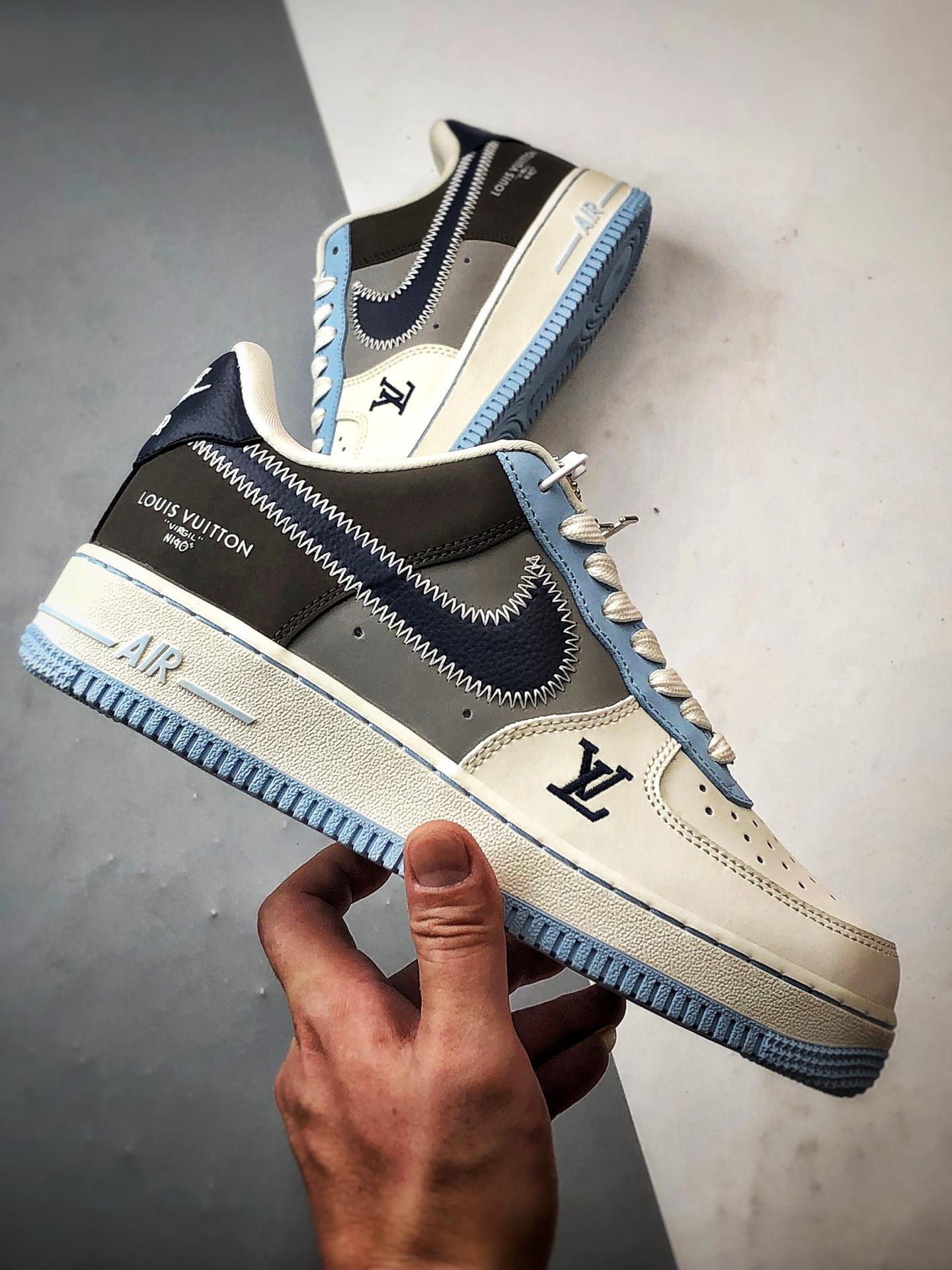 Louis Vuitton x Air Force 1 Low SC0601-560