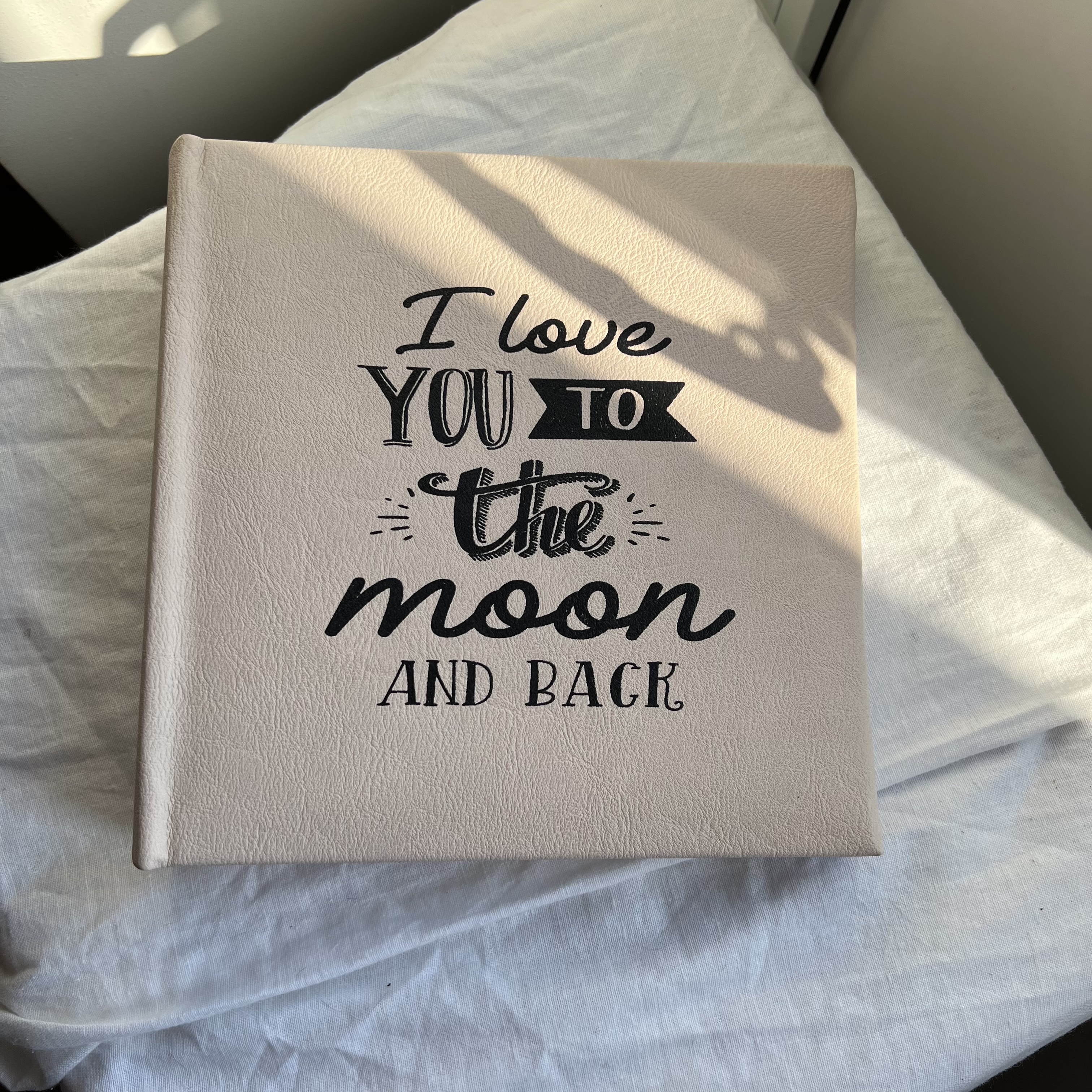 Альбом для фотографій на 200 фото i love you to the moon and back