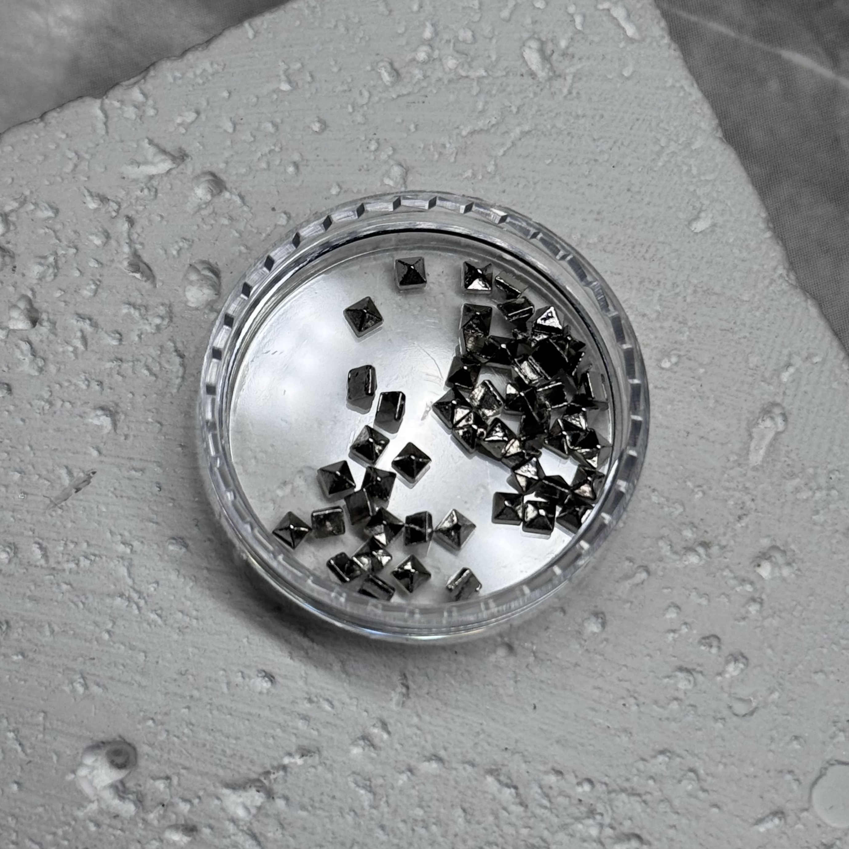 Декор для нігтів «Заклепки» 50 шт, 2мм