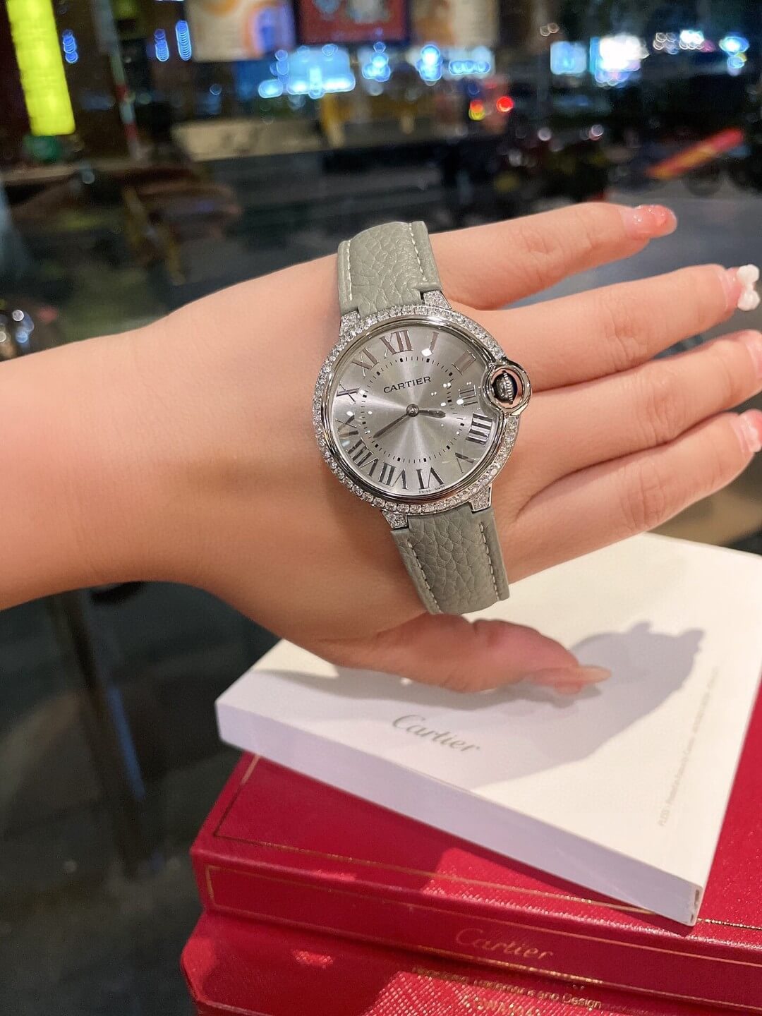 Cartier годинник