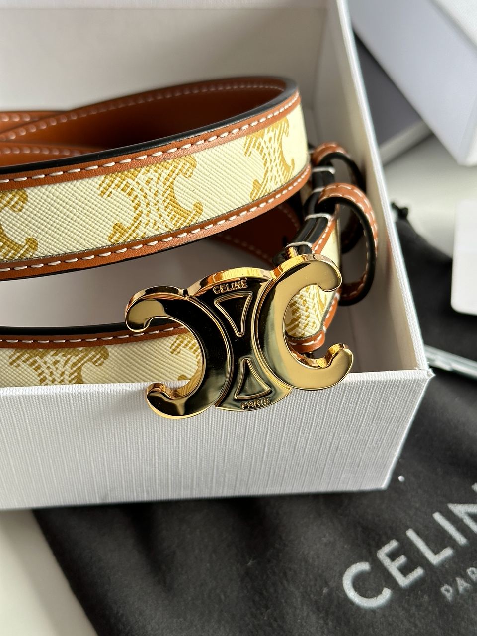 Celine Medium Triomphe Belt In Triomphe Canvas And Calfskin White