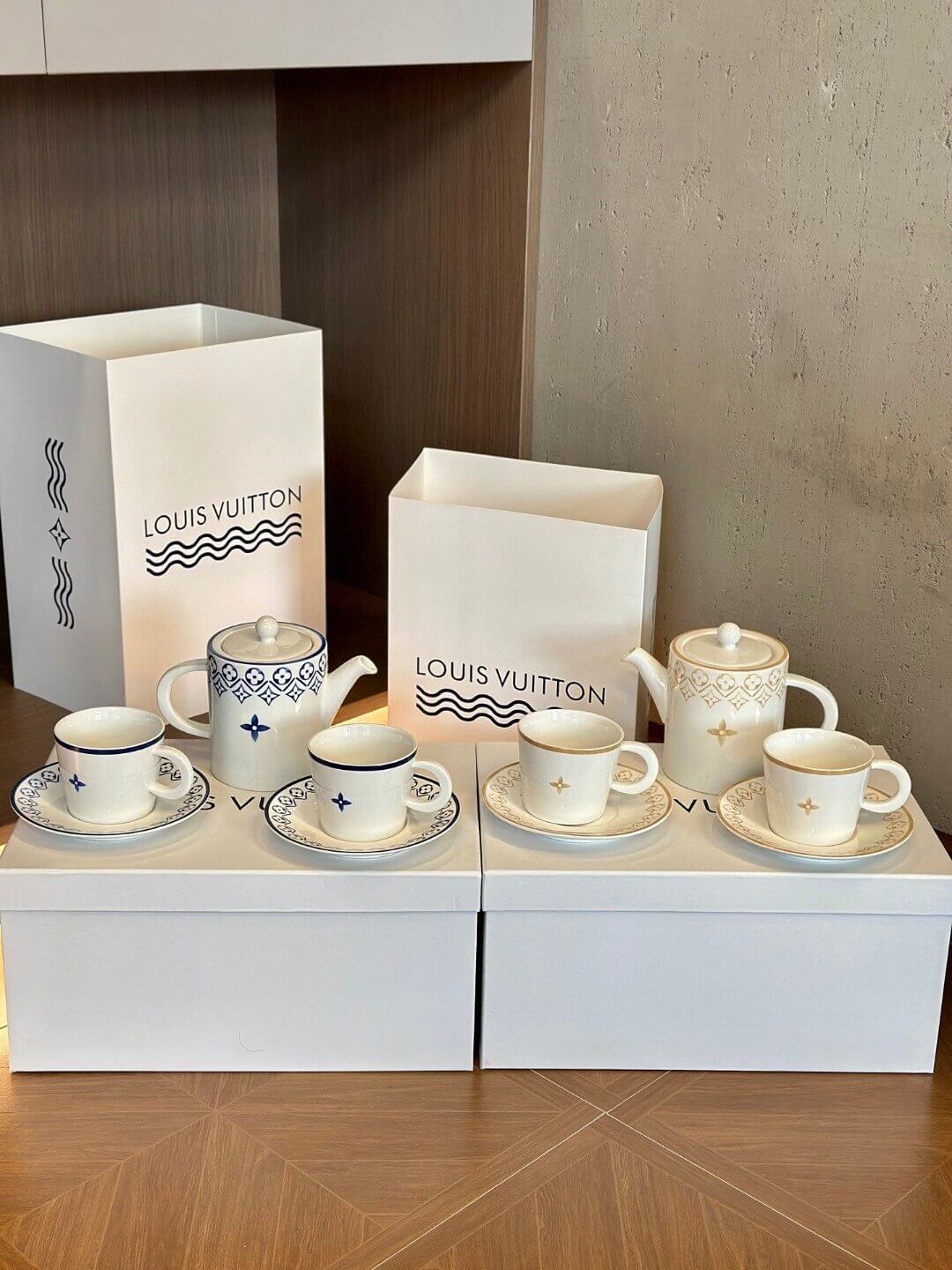 Louis Vuitton сервіз