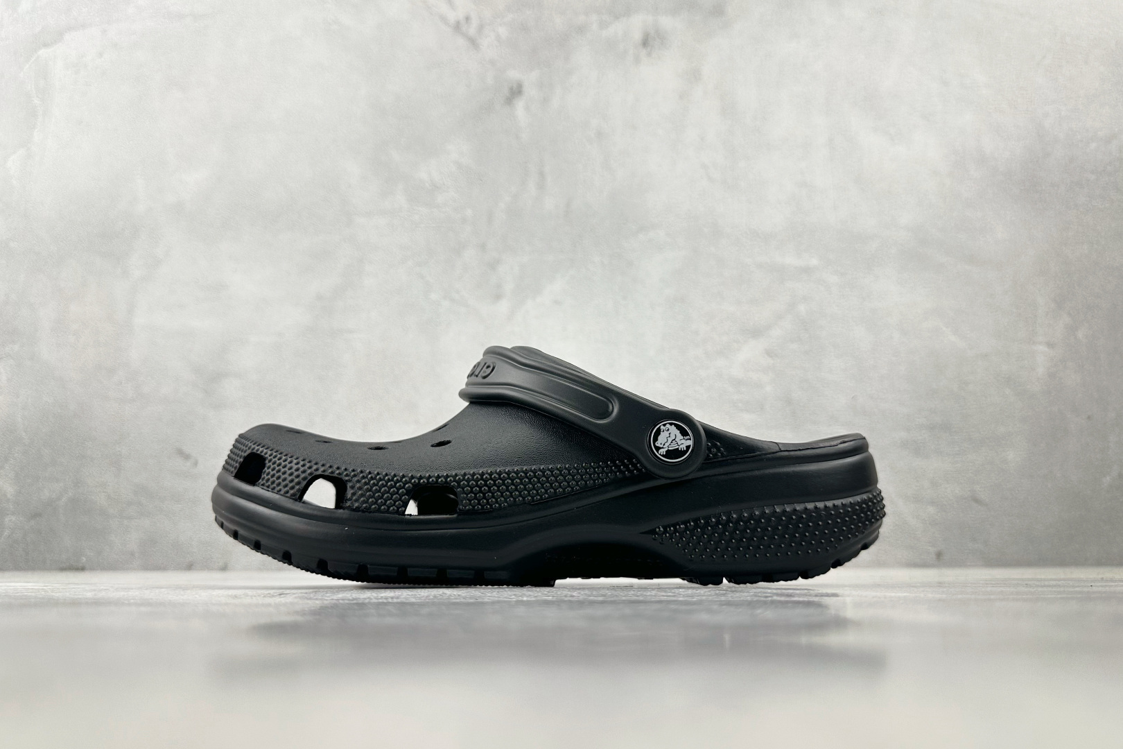 Crocs Classic CLEVA Black 10001-001