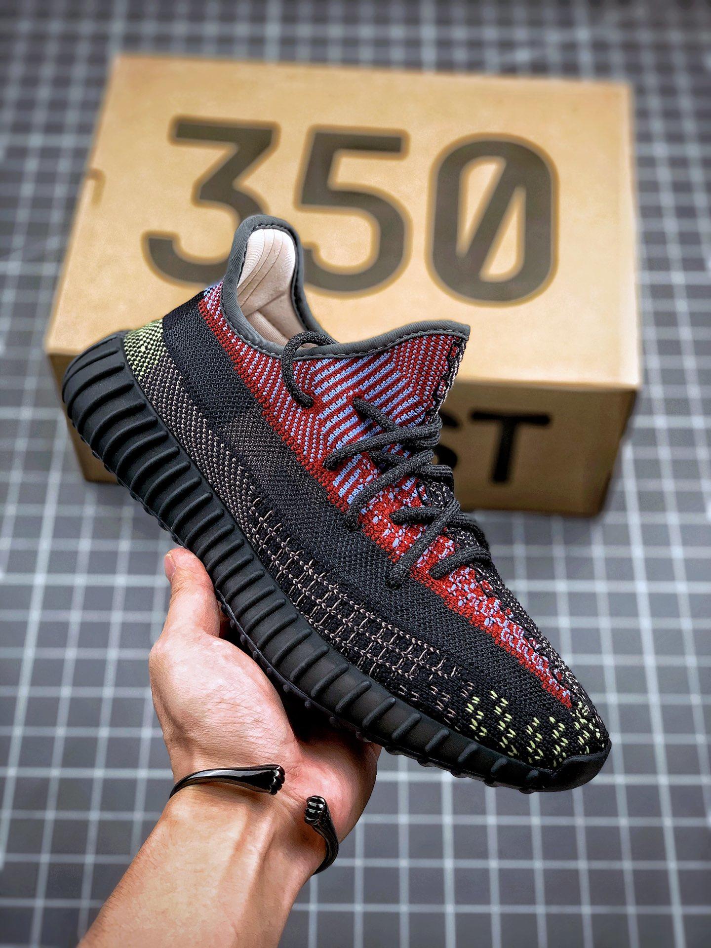 Adidas Yeezy 350 Boost V2 black powder FX4145