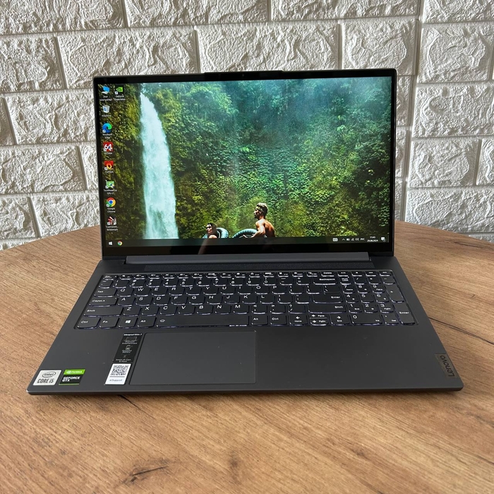 Lenovo Ideapad Slim 7 15IMH05