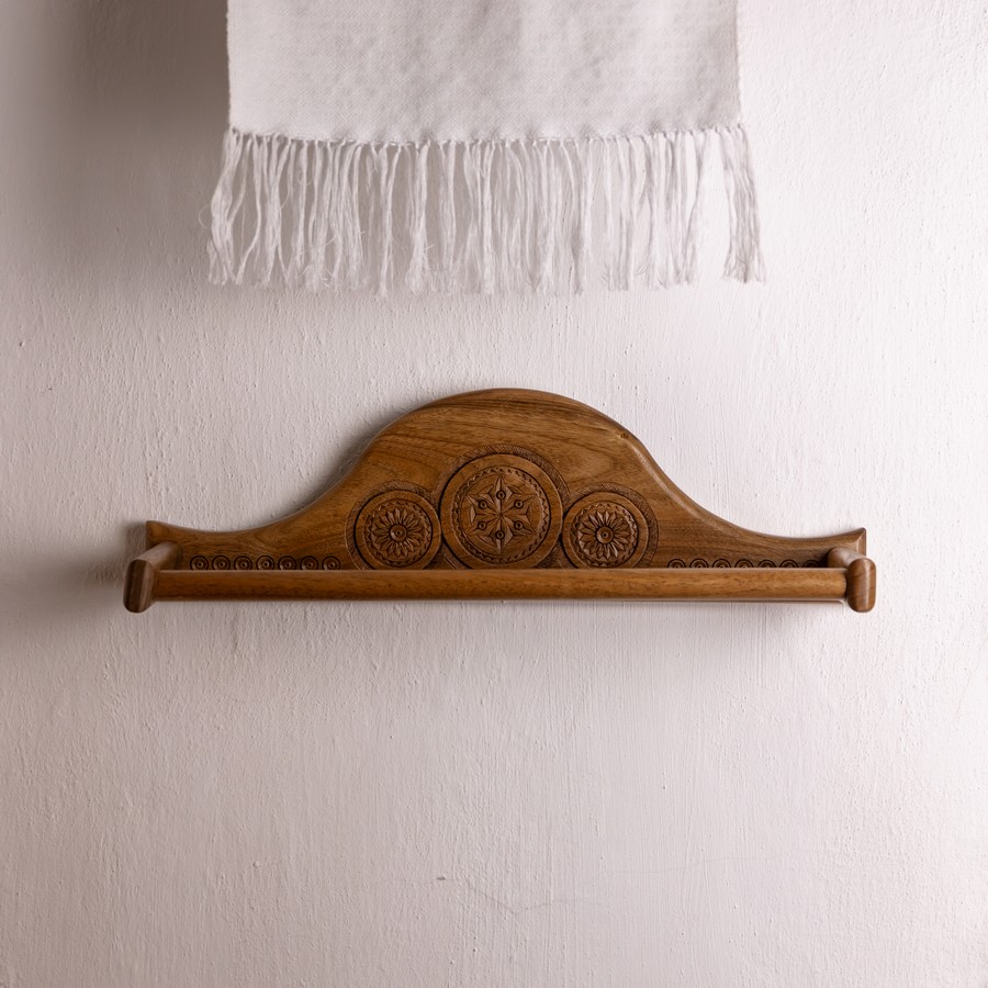 Дерев'яний вішак для одягу, 50*15 см