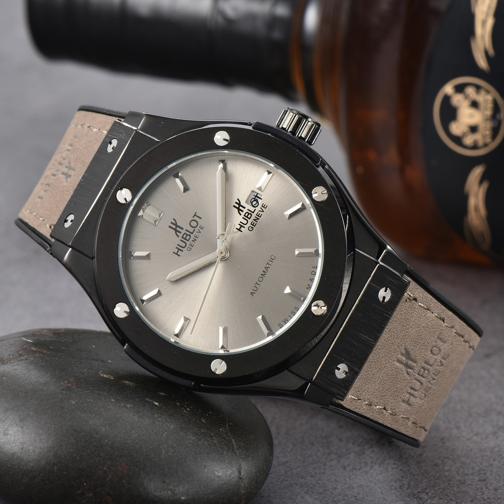 Hublot classic fusion 2 42MM ref. 542.OX.1181.RX-8
