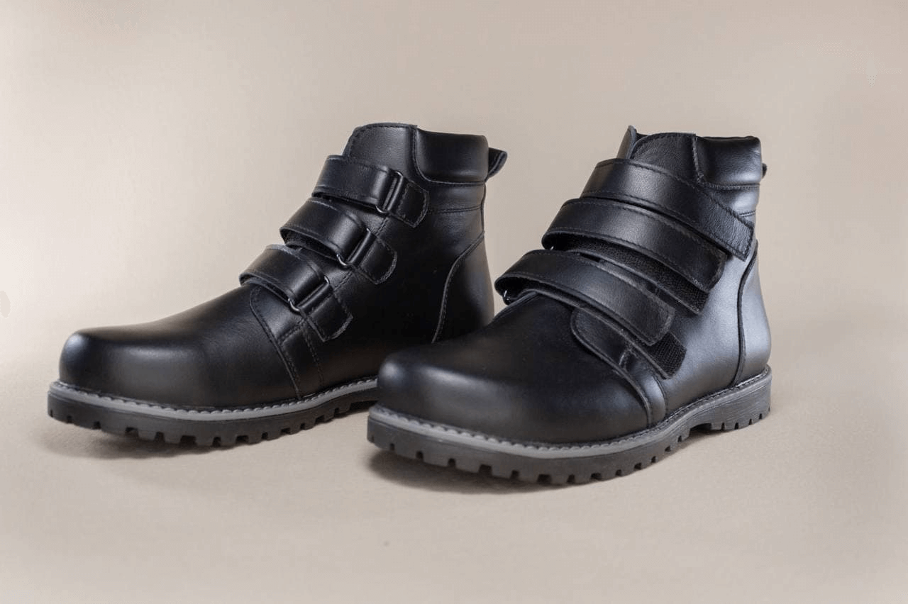 Ортопедичні дитячі чобітки 15/2