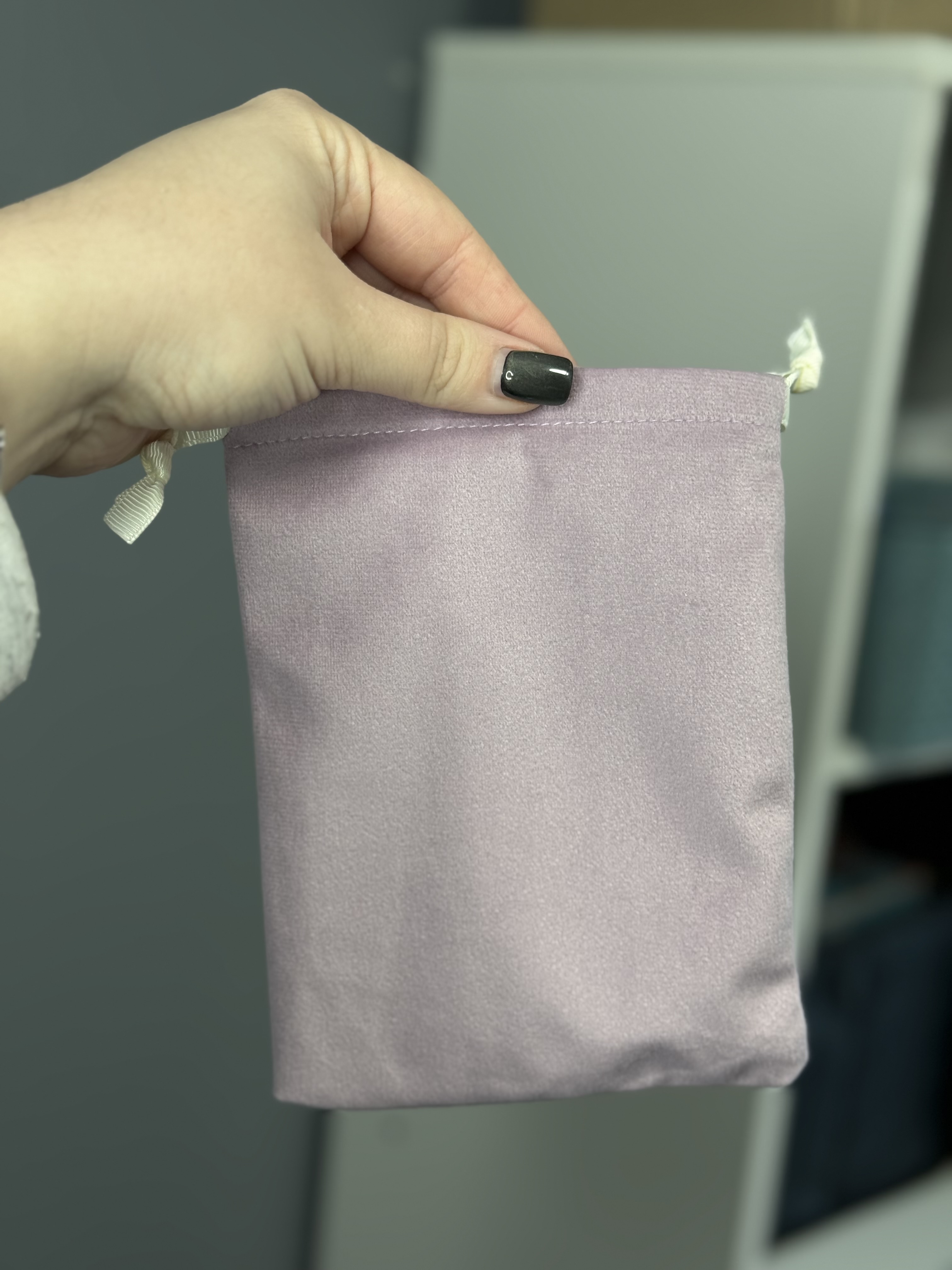 Оксамитовий мʼякий мішечкок для зберігання карт, рун, камінців Ніжно рожевий