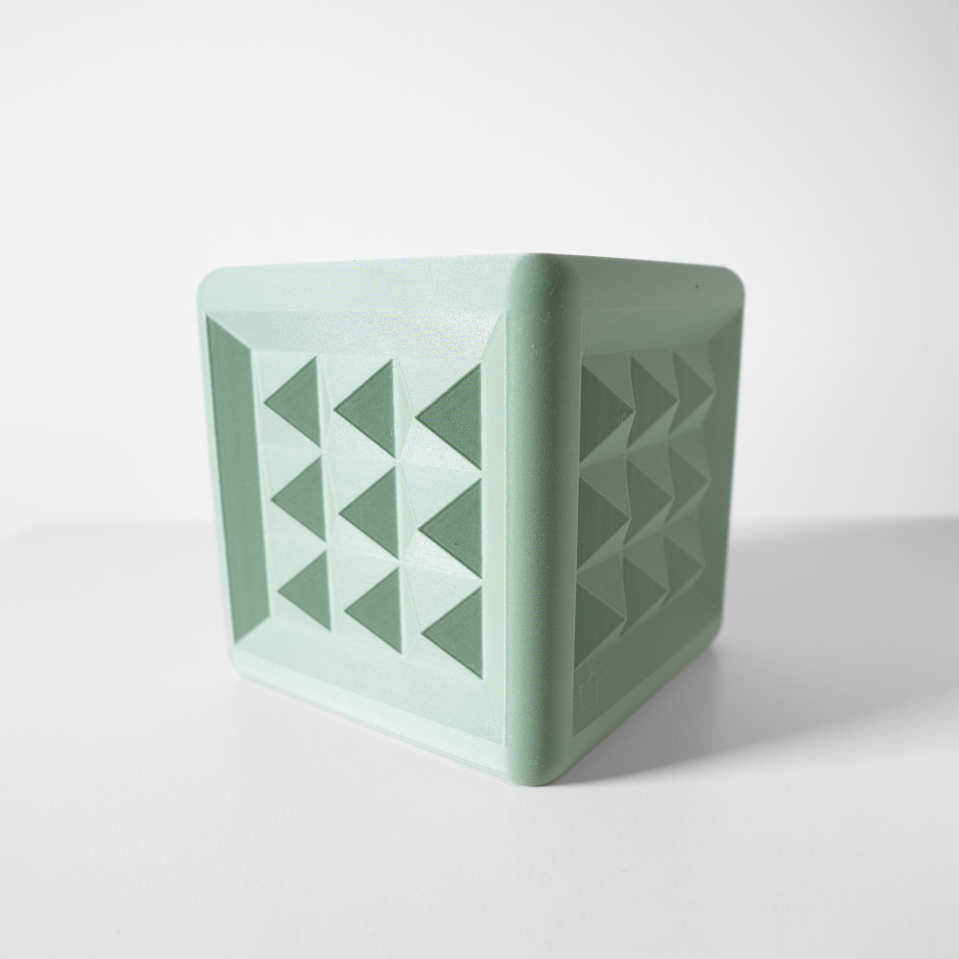 Novo Square Planter Pot – Unique 3D Printed Pot