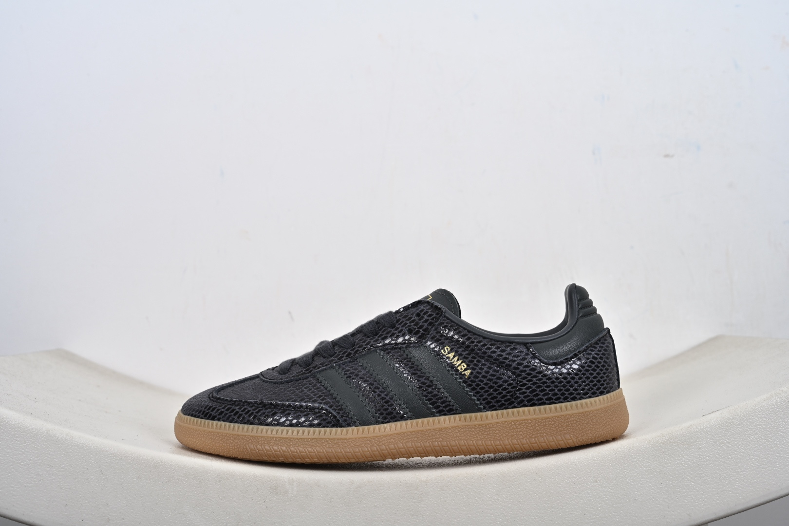 Adidas  Samba Retro Classic Lightweight JQ3532