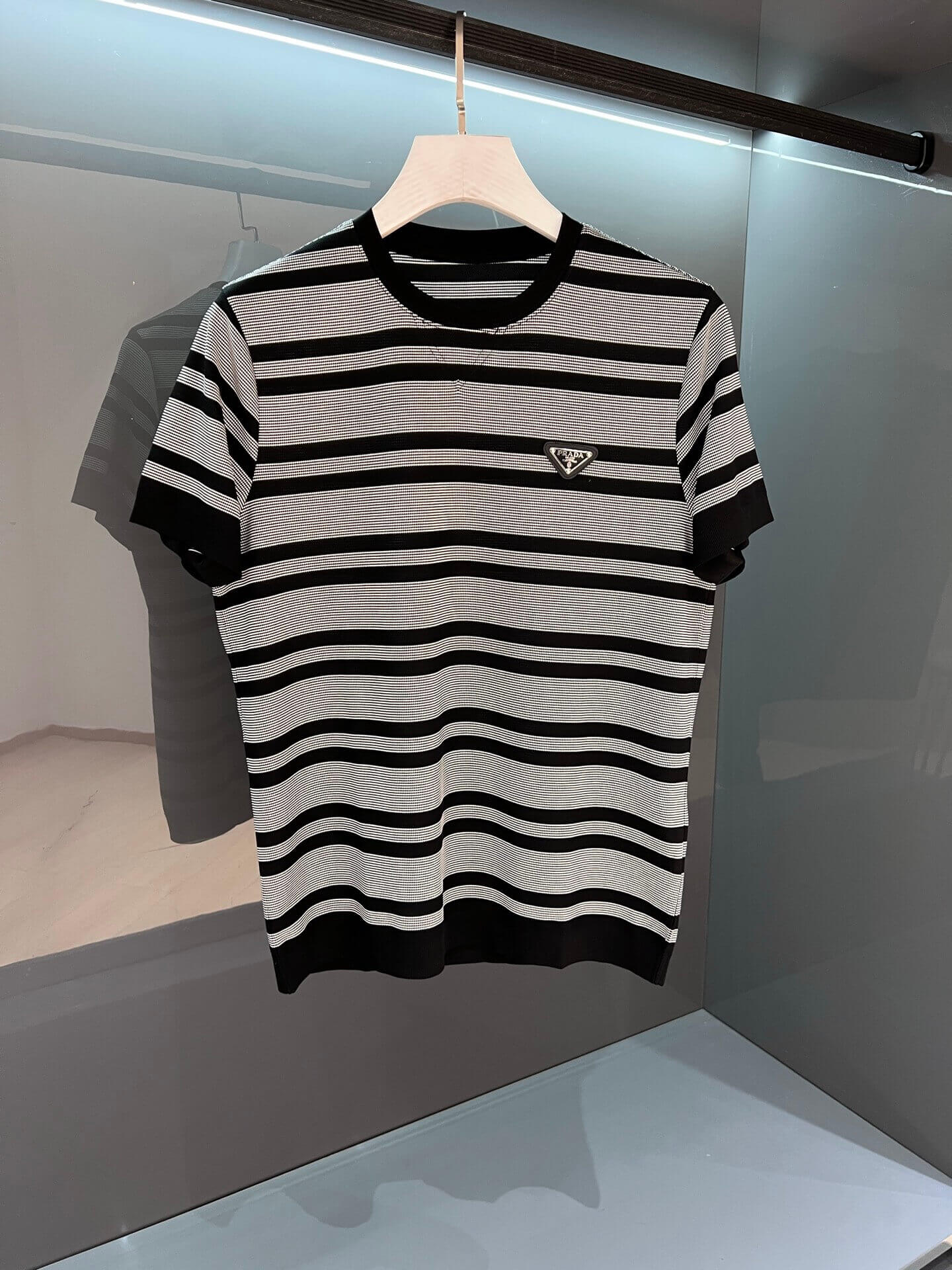 Prada футболка