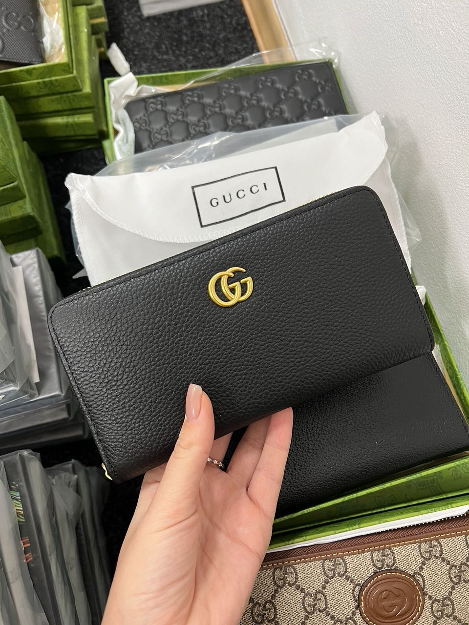 Gucci Marmont Zipper Wallet Black/Gold