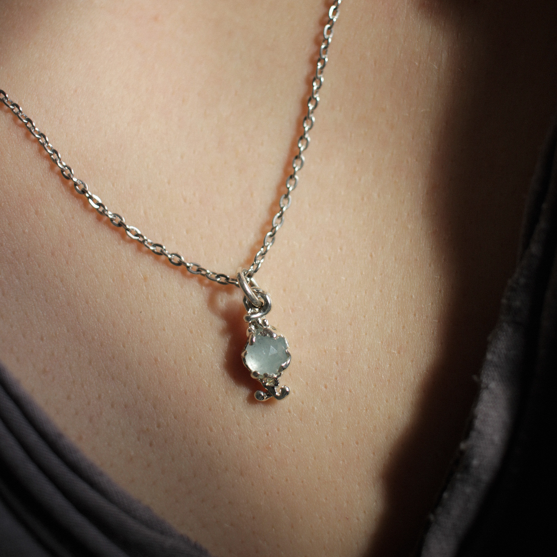 Підвіс Vine з аквамарином