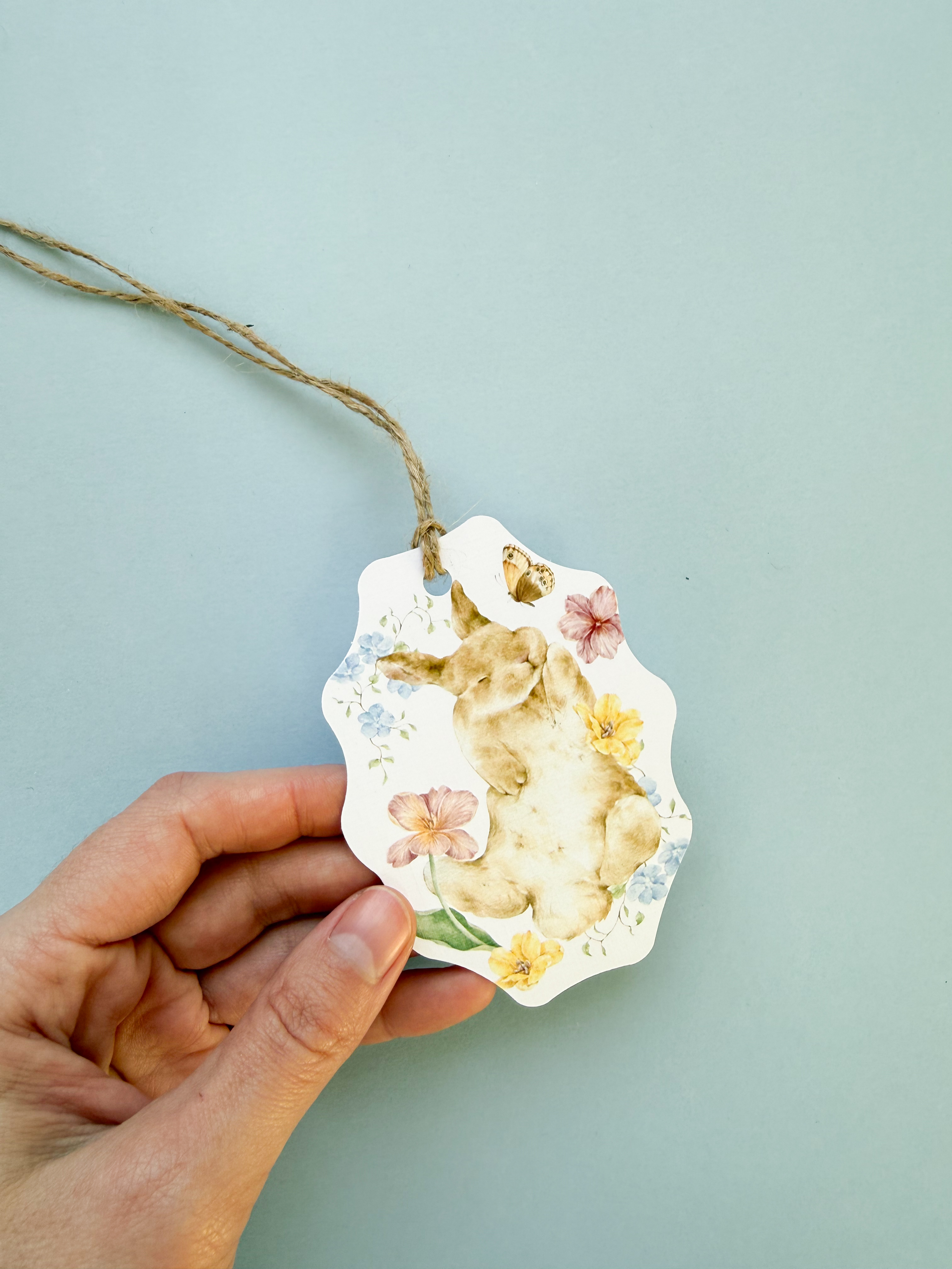 Бірка зі шнурочком 0179