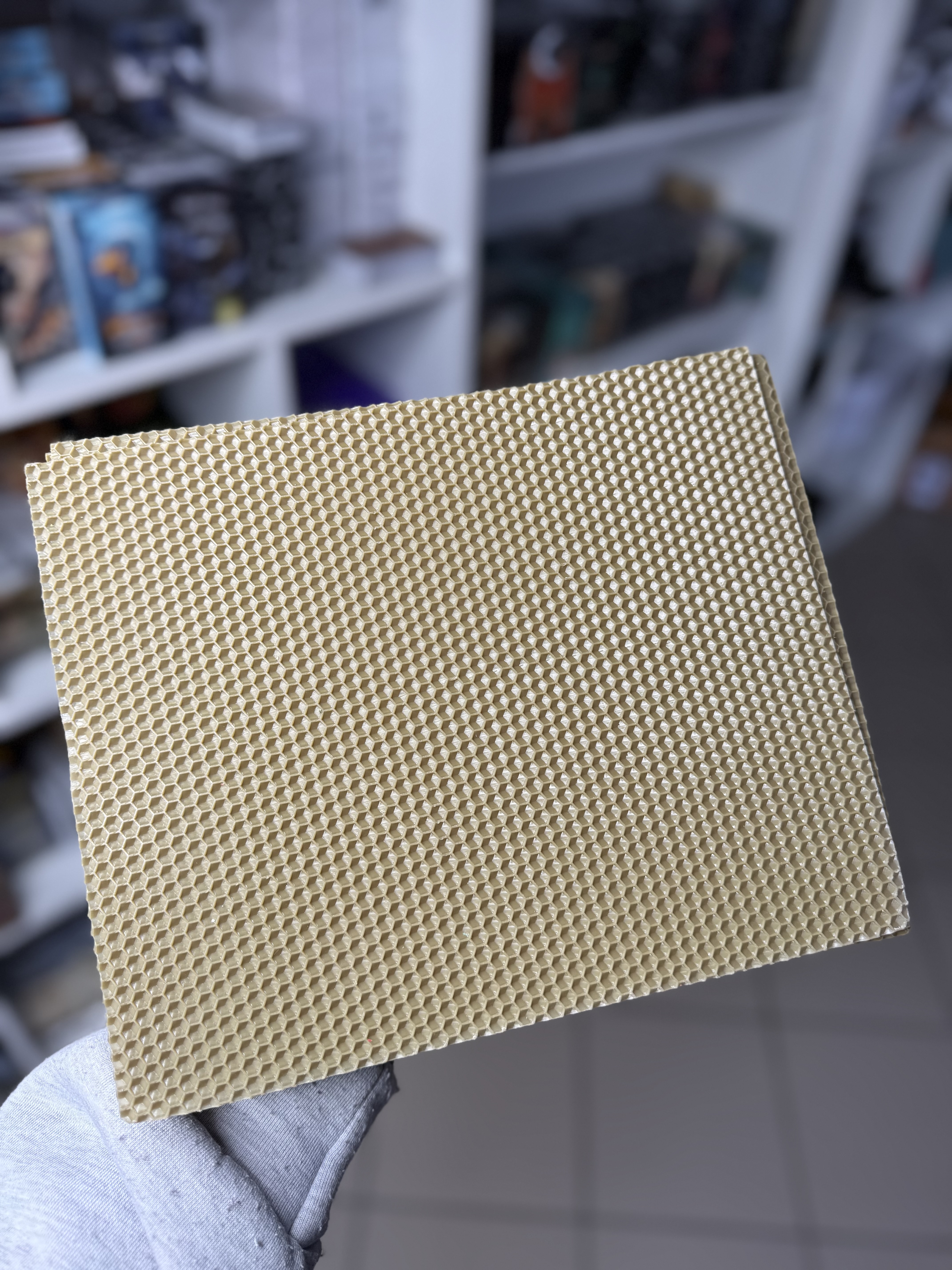 Вощина кольору капучіно 26х21 см