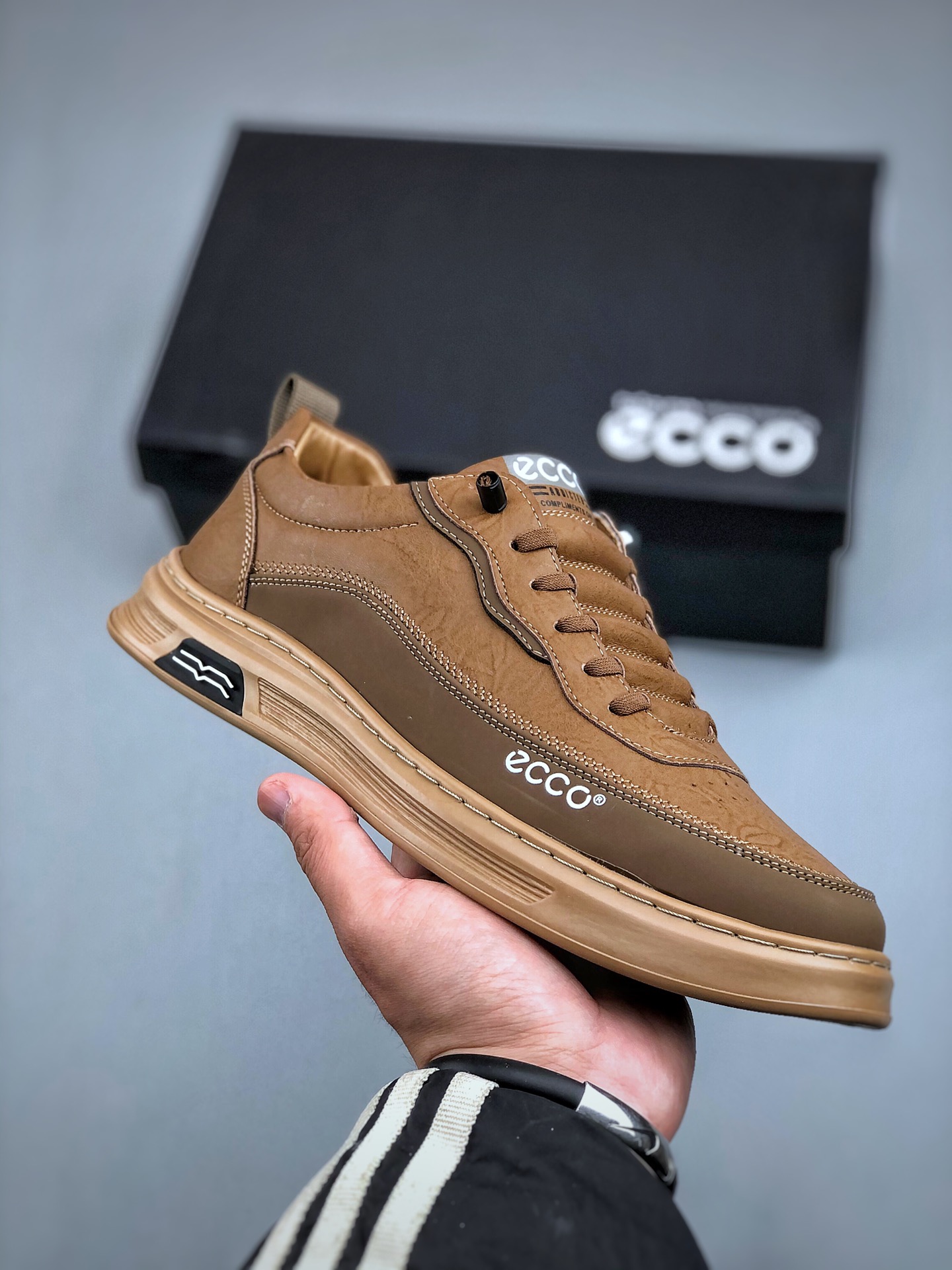 ECCO SOFT 7 M 07