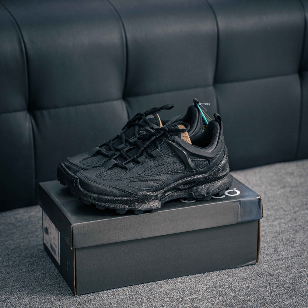 ECCO MX  M