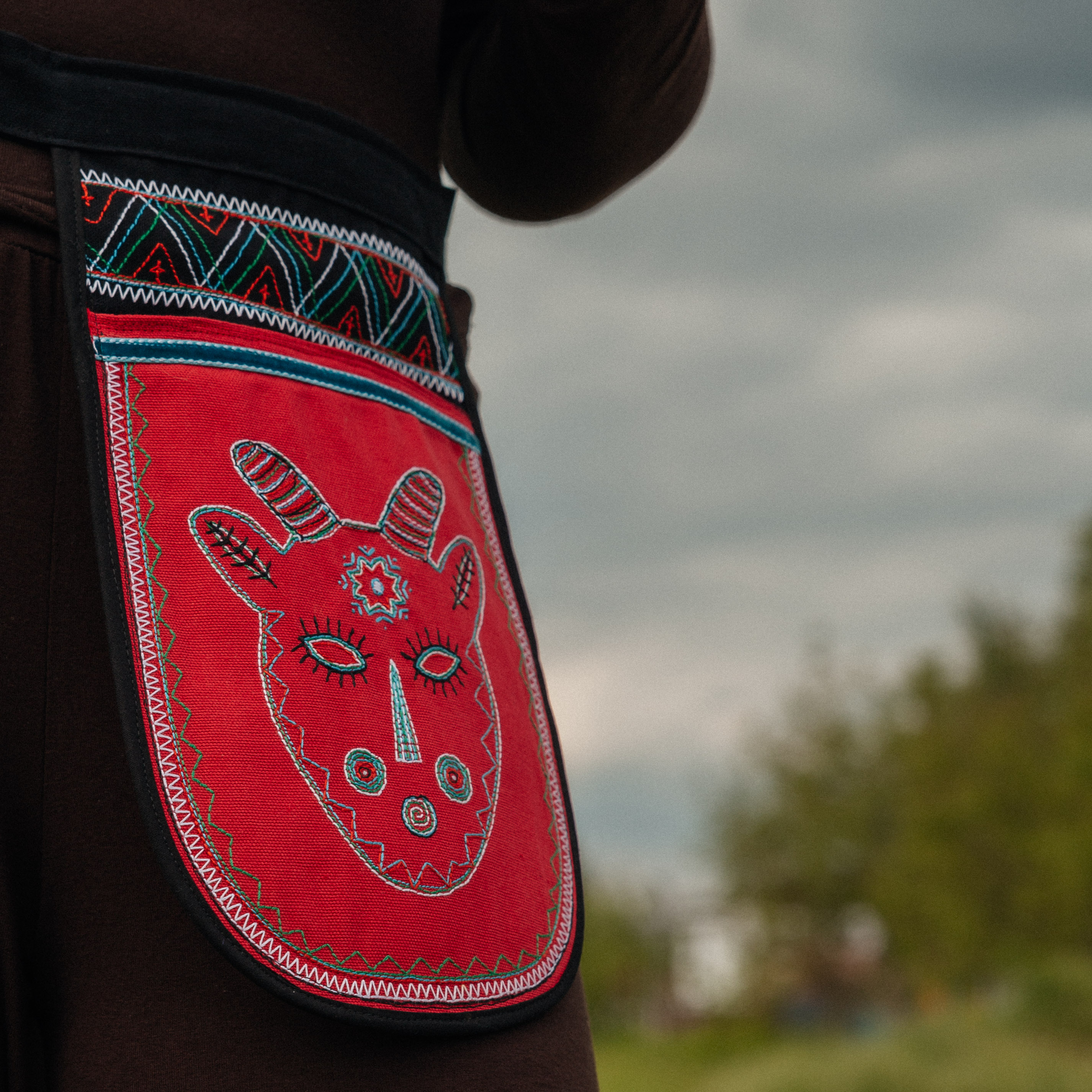 Жіночий аксесуар Кишеня "Коза" червона