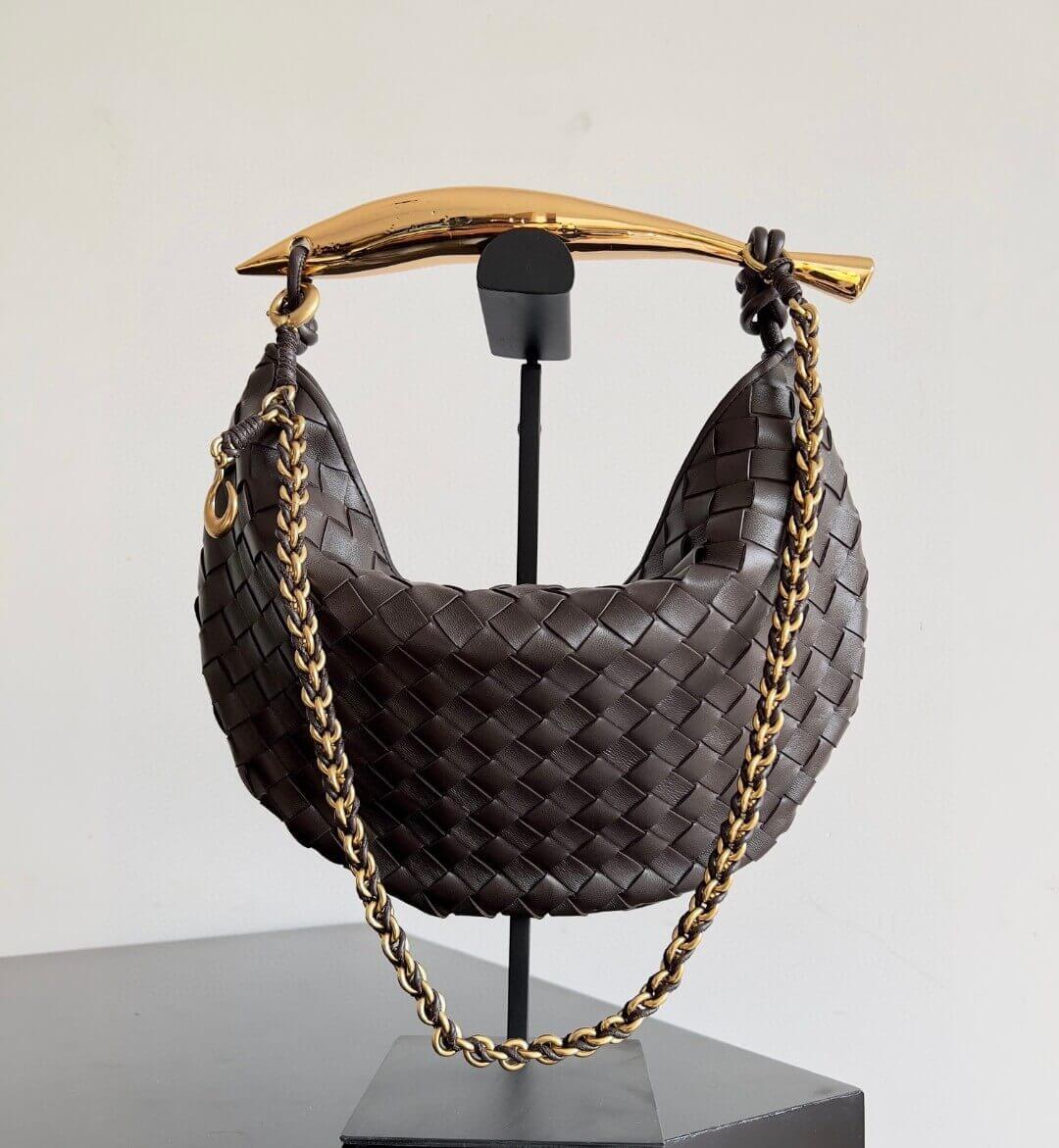 Клатч Bottega Veneta