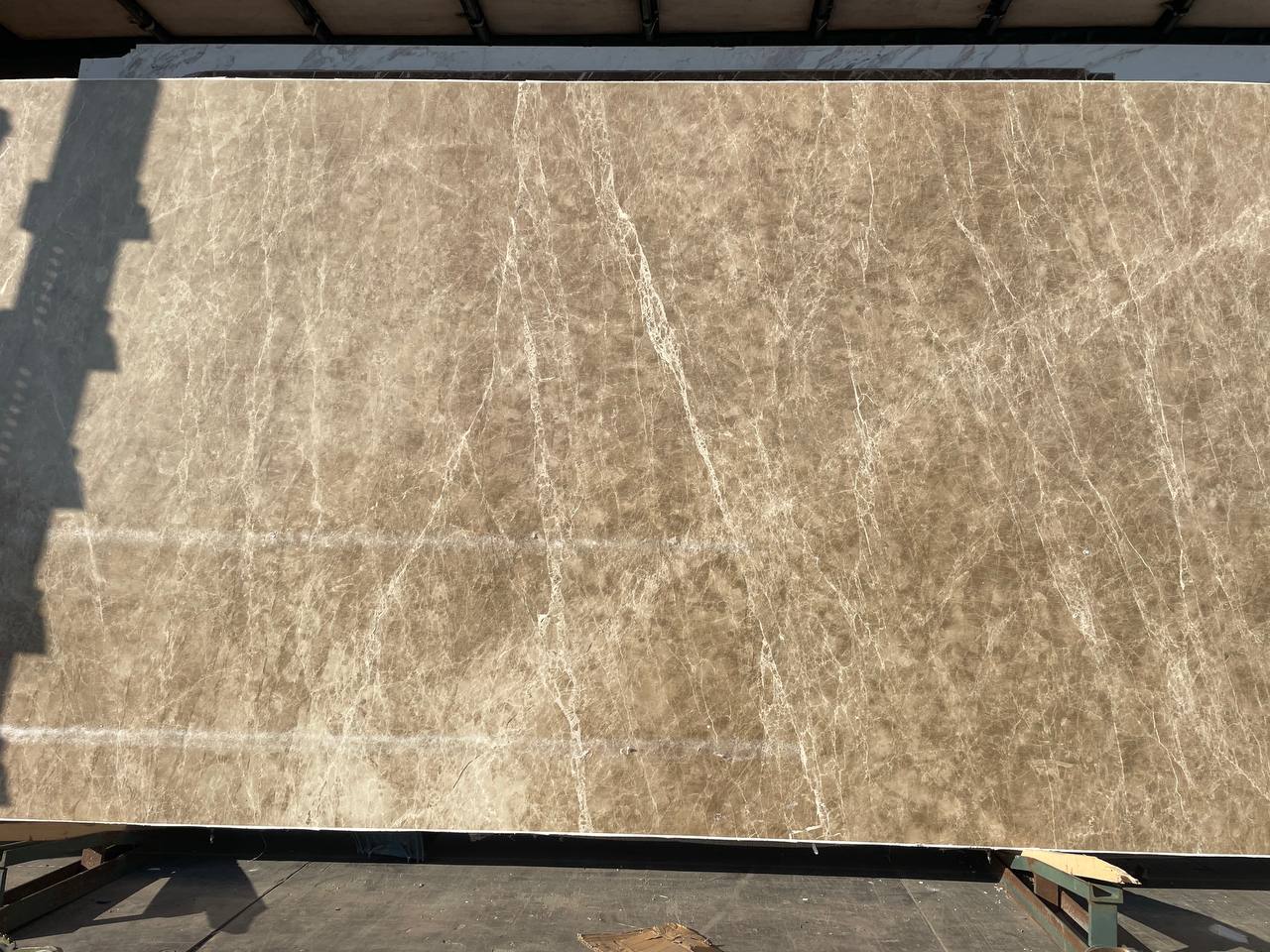 Мармур Emperador Light