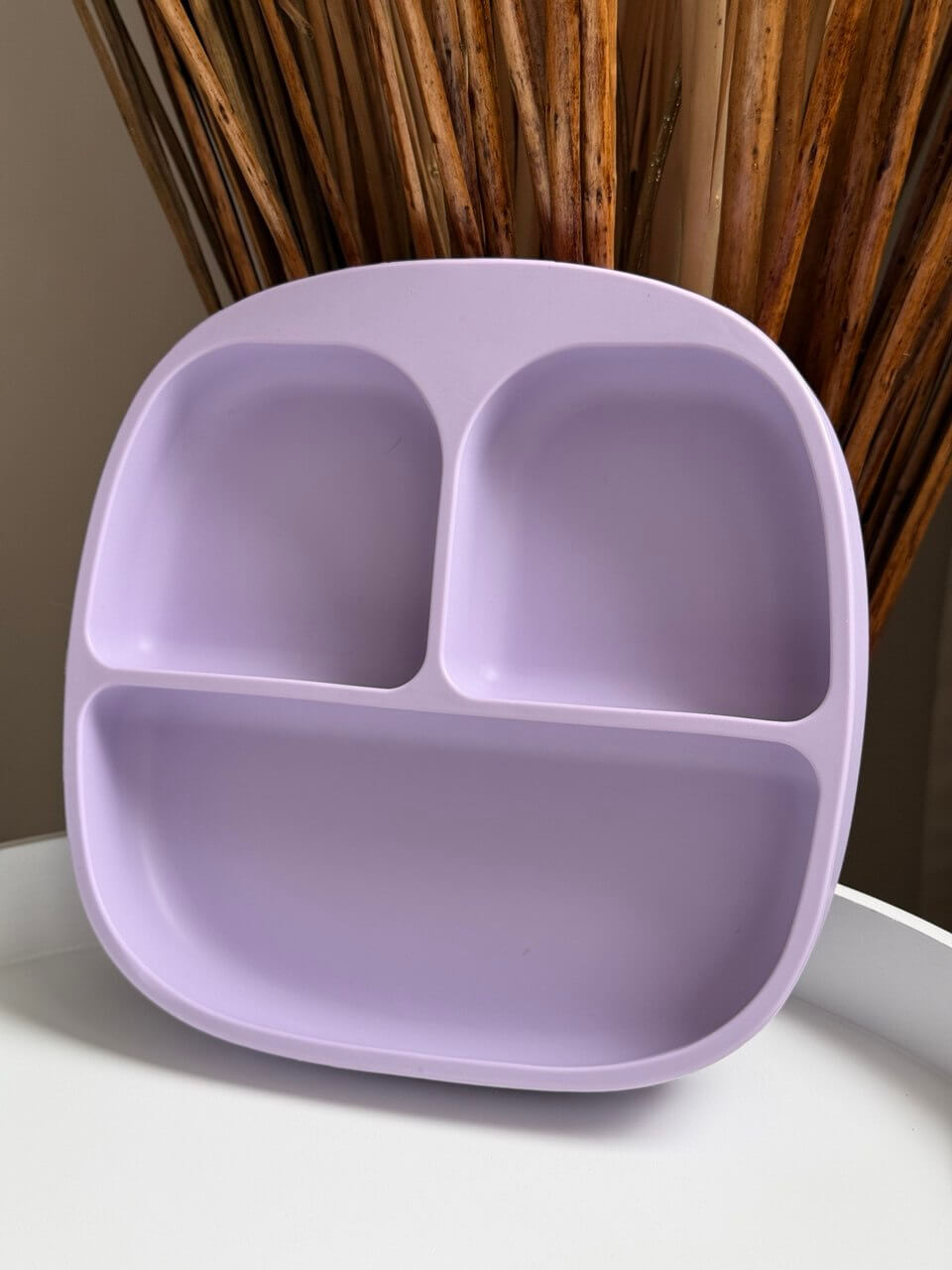 Секційна тарілка на 3 секції з присоскою, колір - лаванда  (Pastel Lilac)