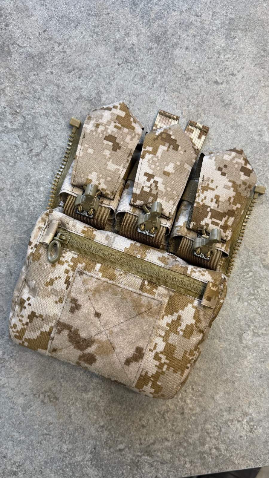 Модульна задня штурмова панель "Adapt Back Panel Banger" від українського бренду "MBM GEAR".