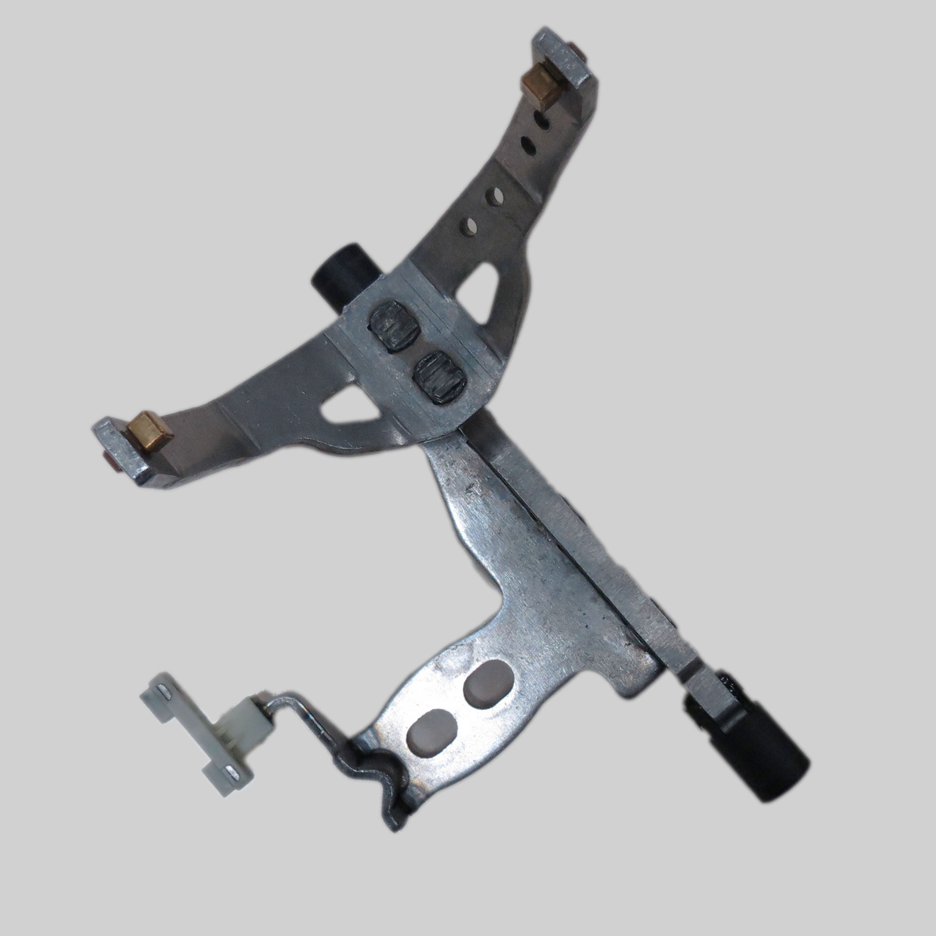 Вилка перемикання DCT450 MPS6