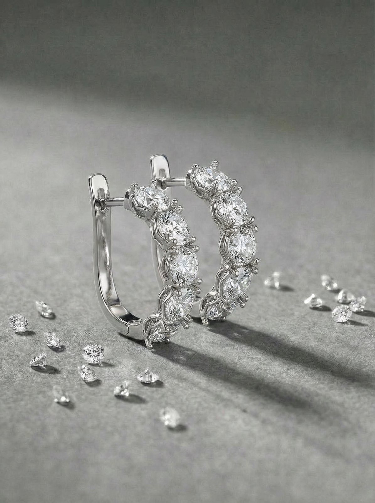 Сережки на англійському замку з мусанітами