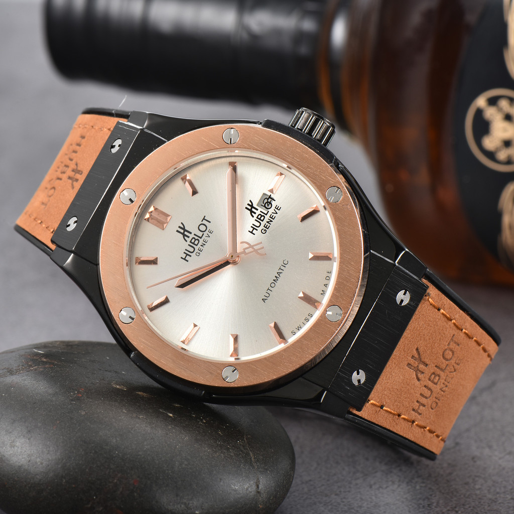 Hublot classic fusion 2 42MM ref. 542.OX.1181.RX-9