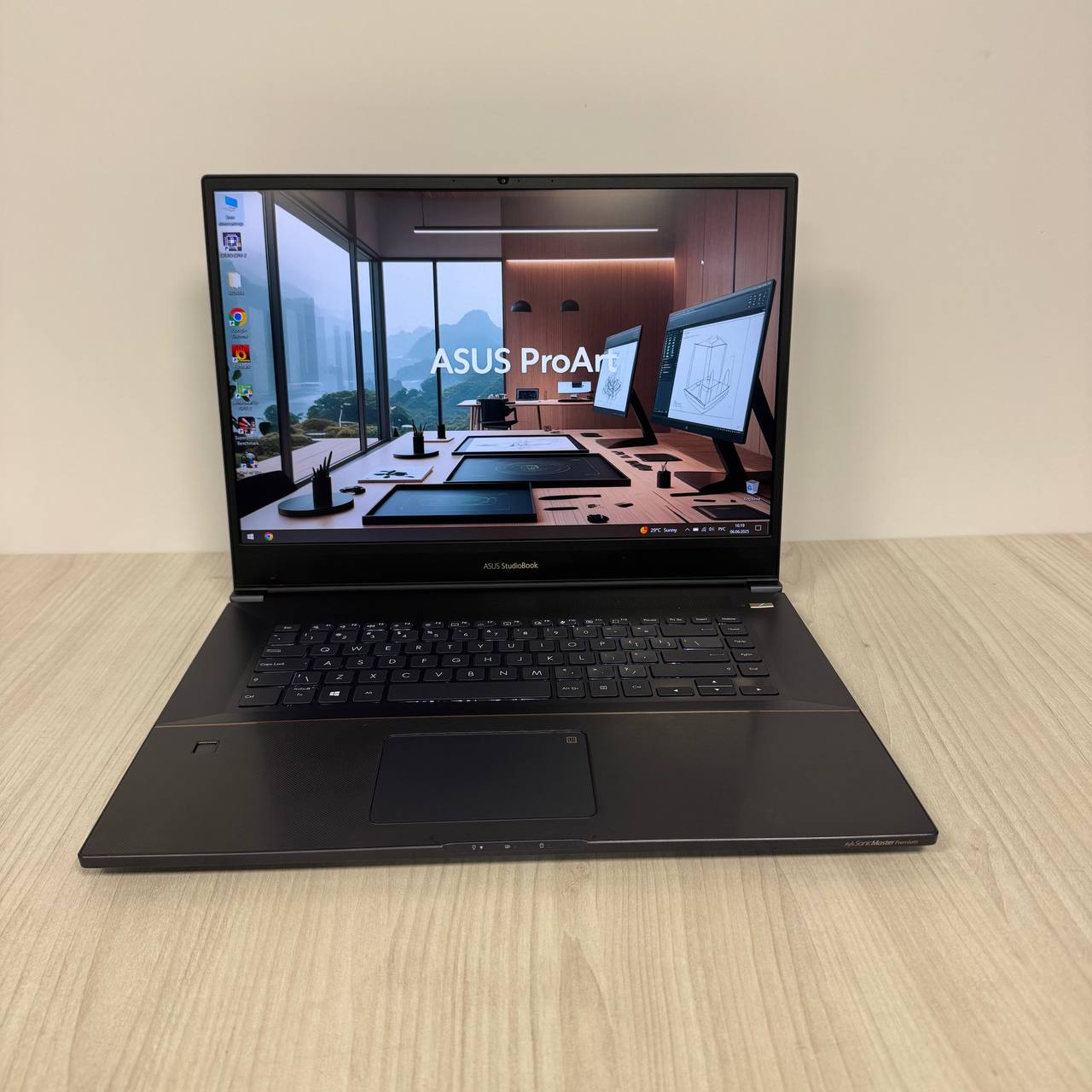 Asus ProArt Studiobook W700G