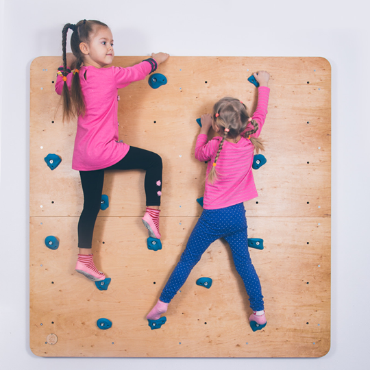 Настінний скелодром 