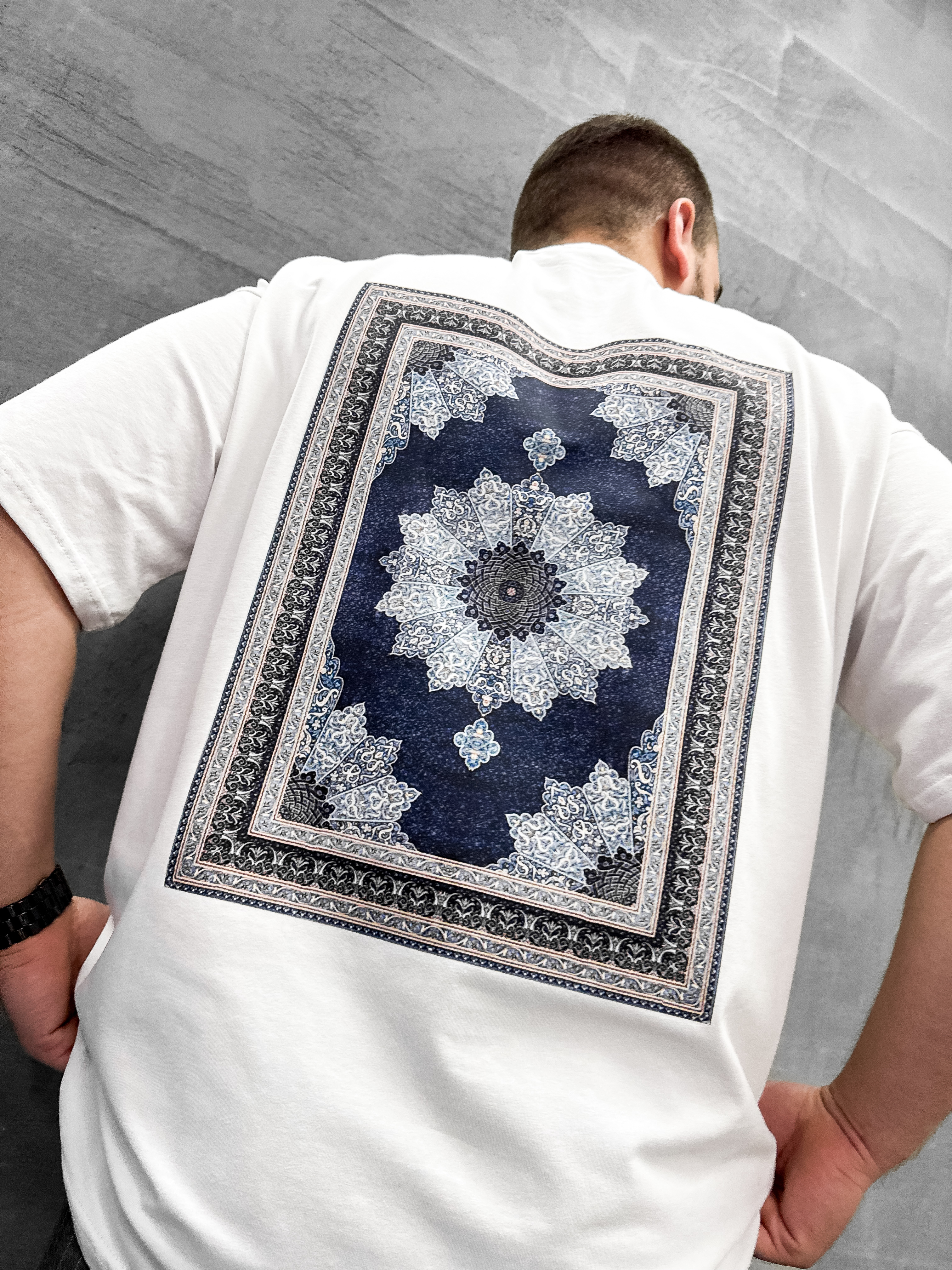 Футболка Carpet Chill Weave
