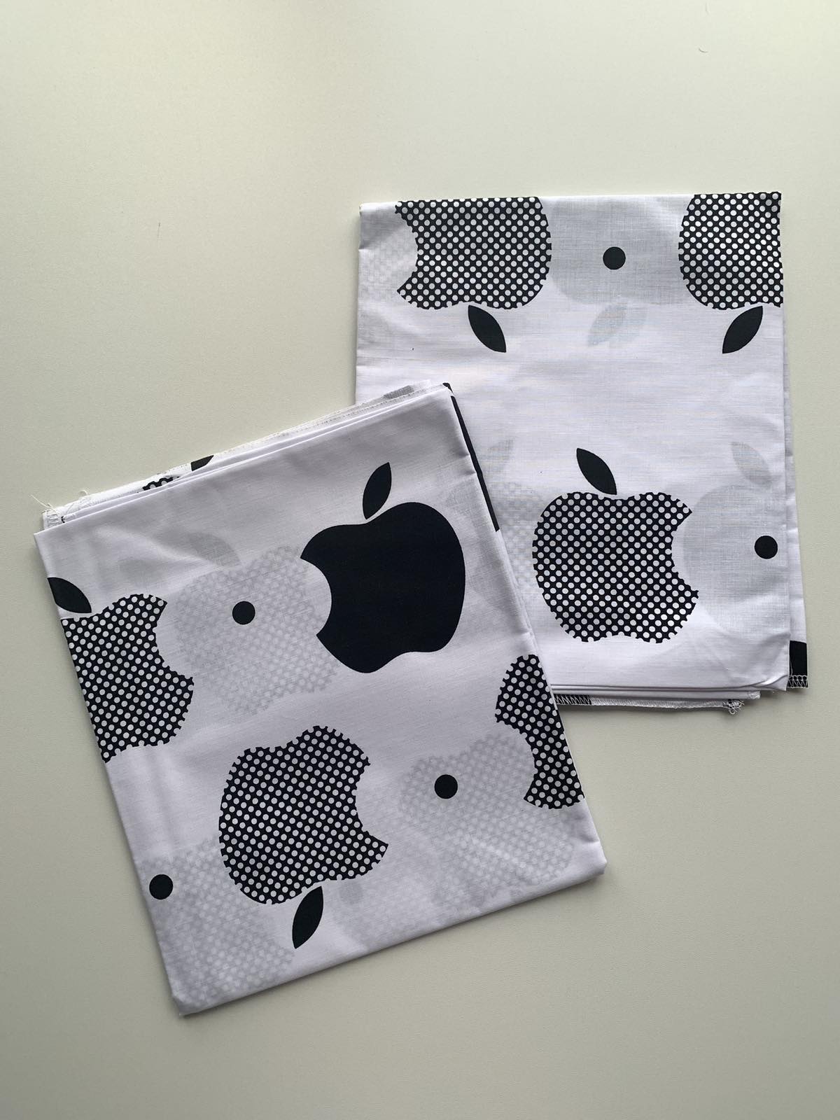 Пелюшка бавовняна 110 х 90 см Apple