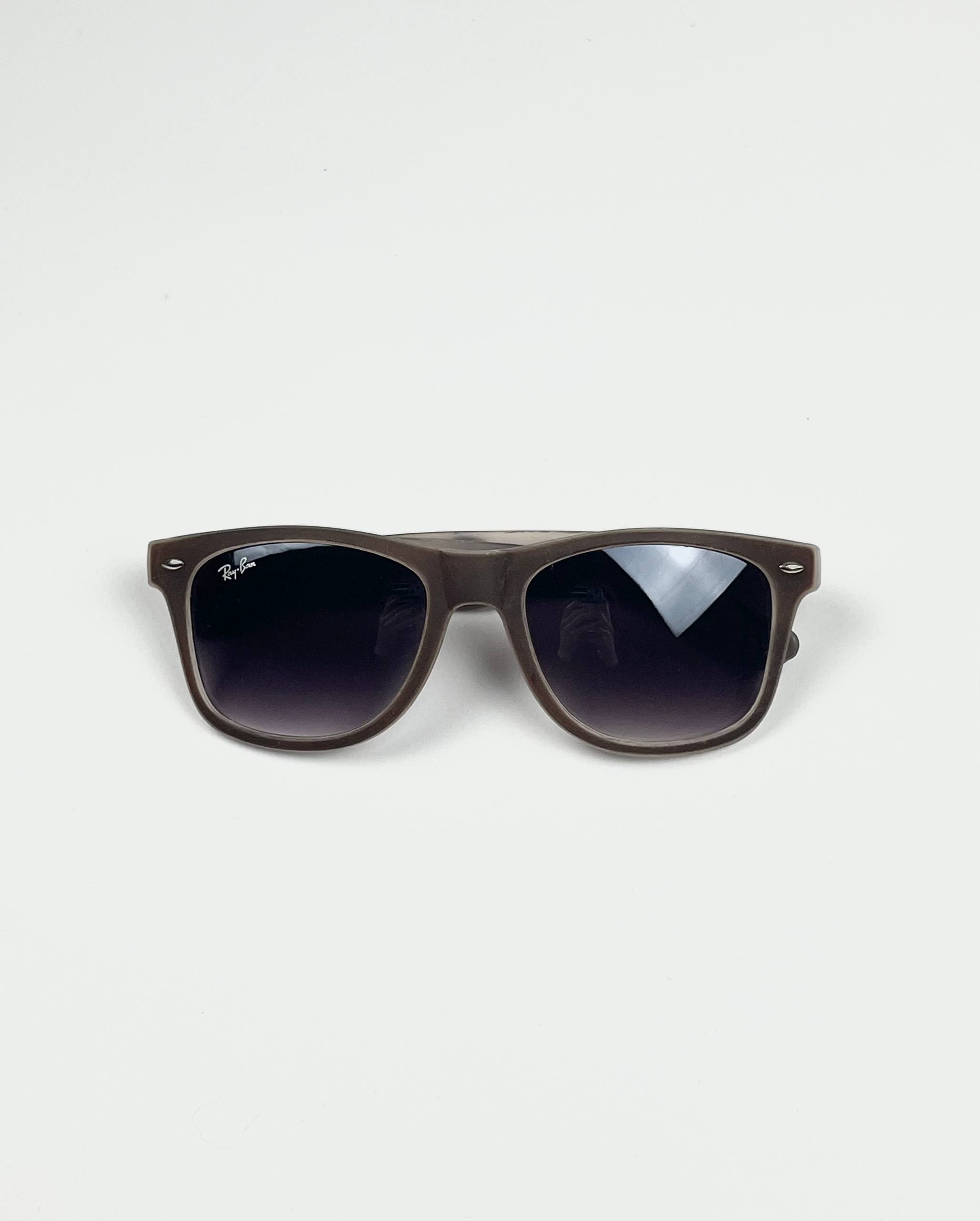 vintage RayBan sunglasses black ( bloody store )