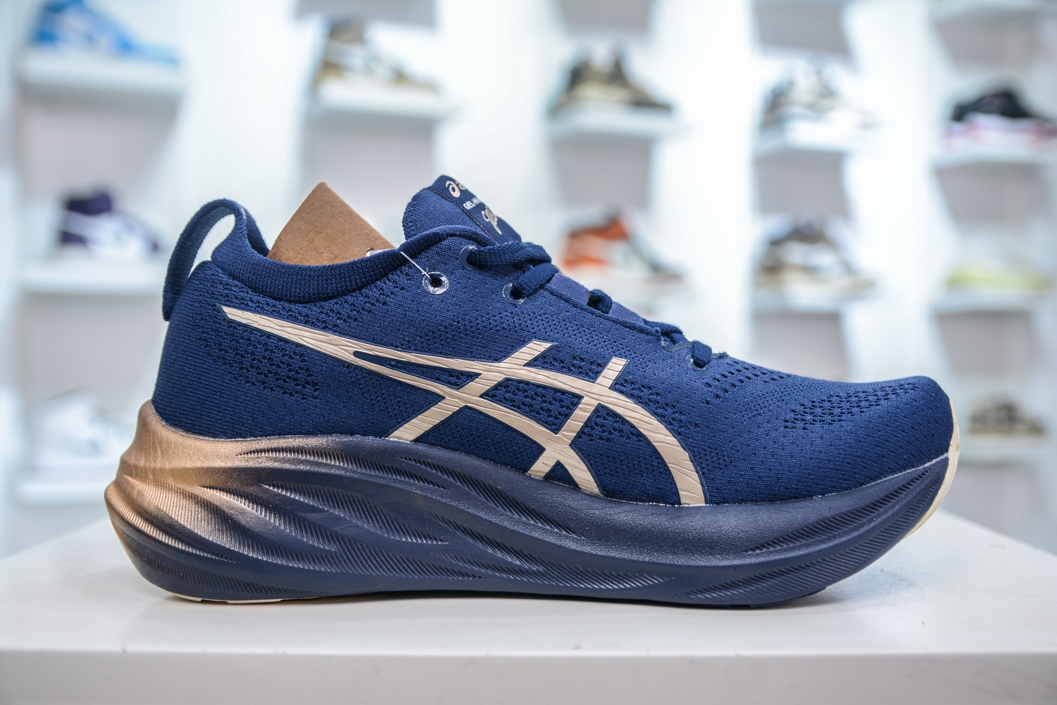Asics GEL-Nimbus 26 1011B946-400