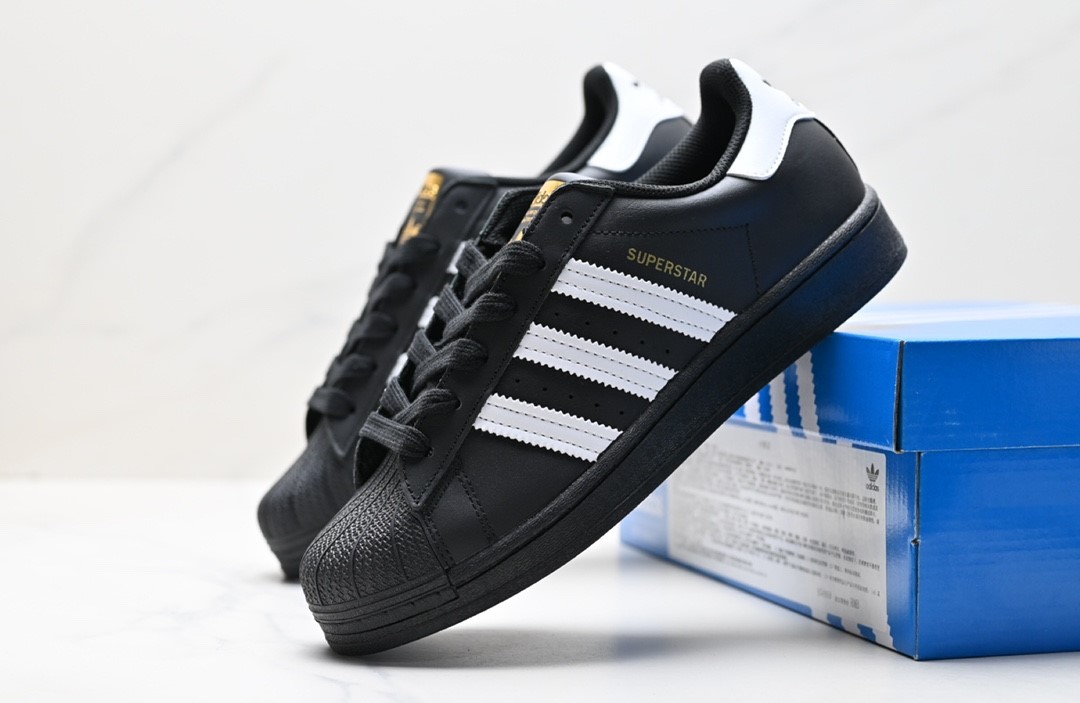 Adidas Originals Superstar Pride RM AQ3091