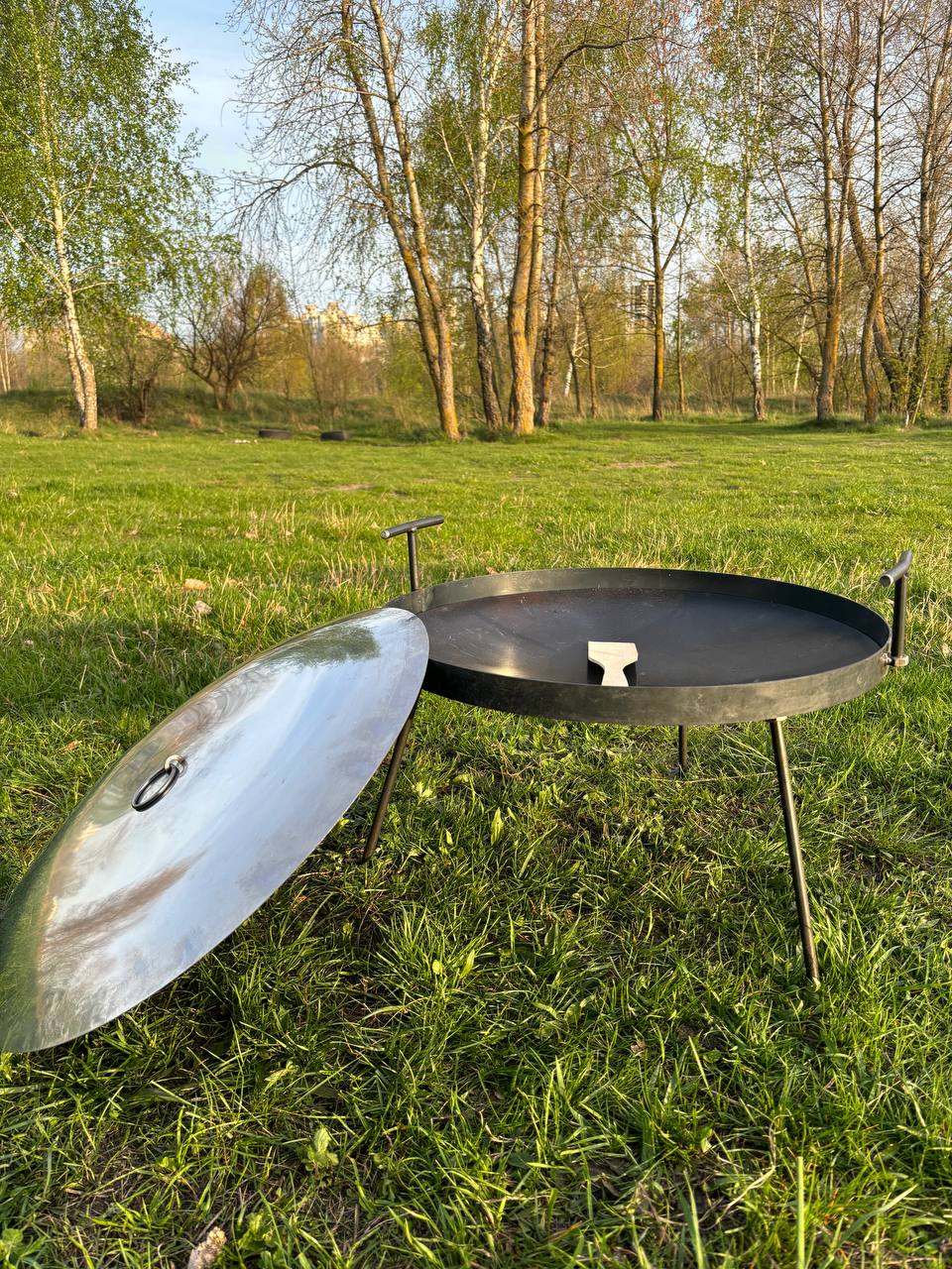 Сковорода з диску 50 см з кришкою з нержавійки