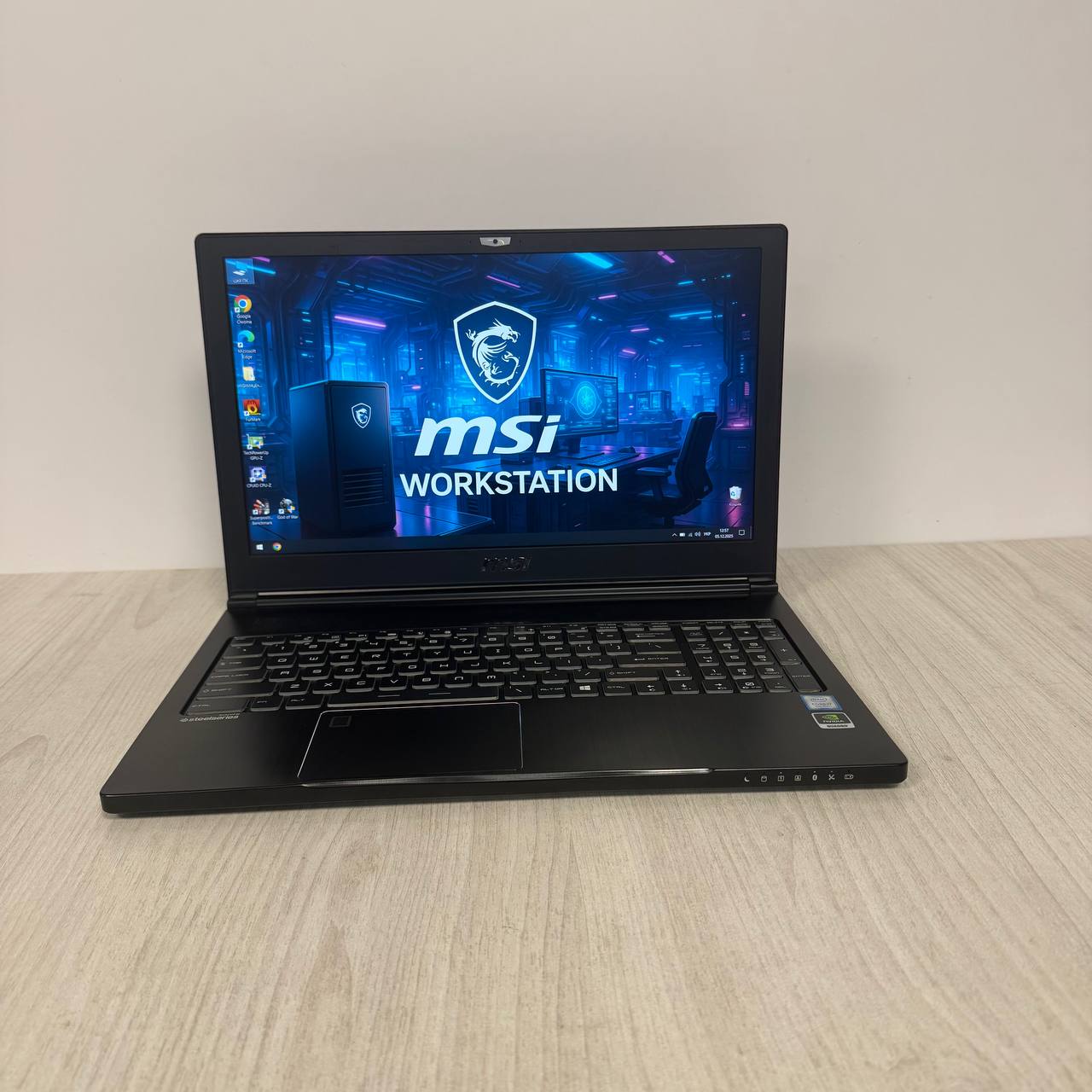 MSI WS63 7RK