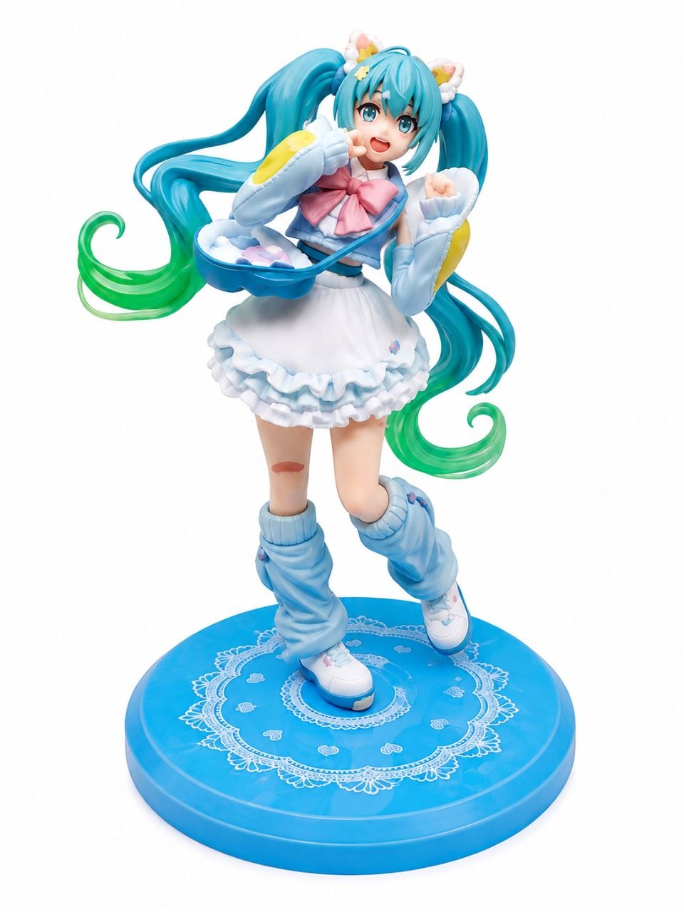Фігурка аніме Hatsune Miku (Хацуне Міку) у святковому костюмі