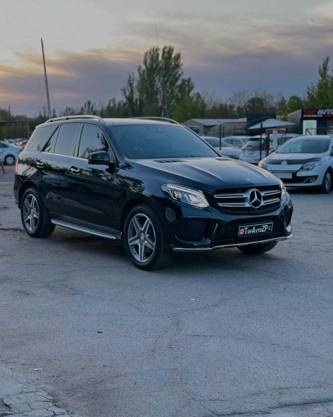 Mercedes Benz GLE 400