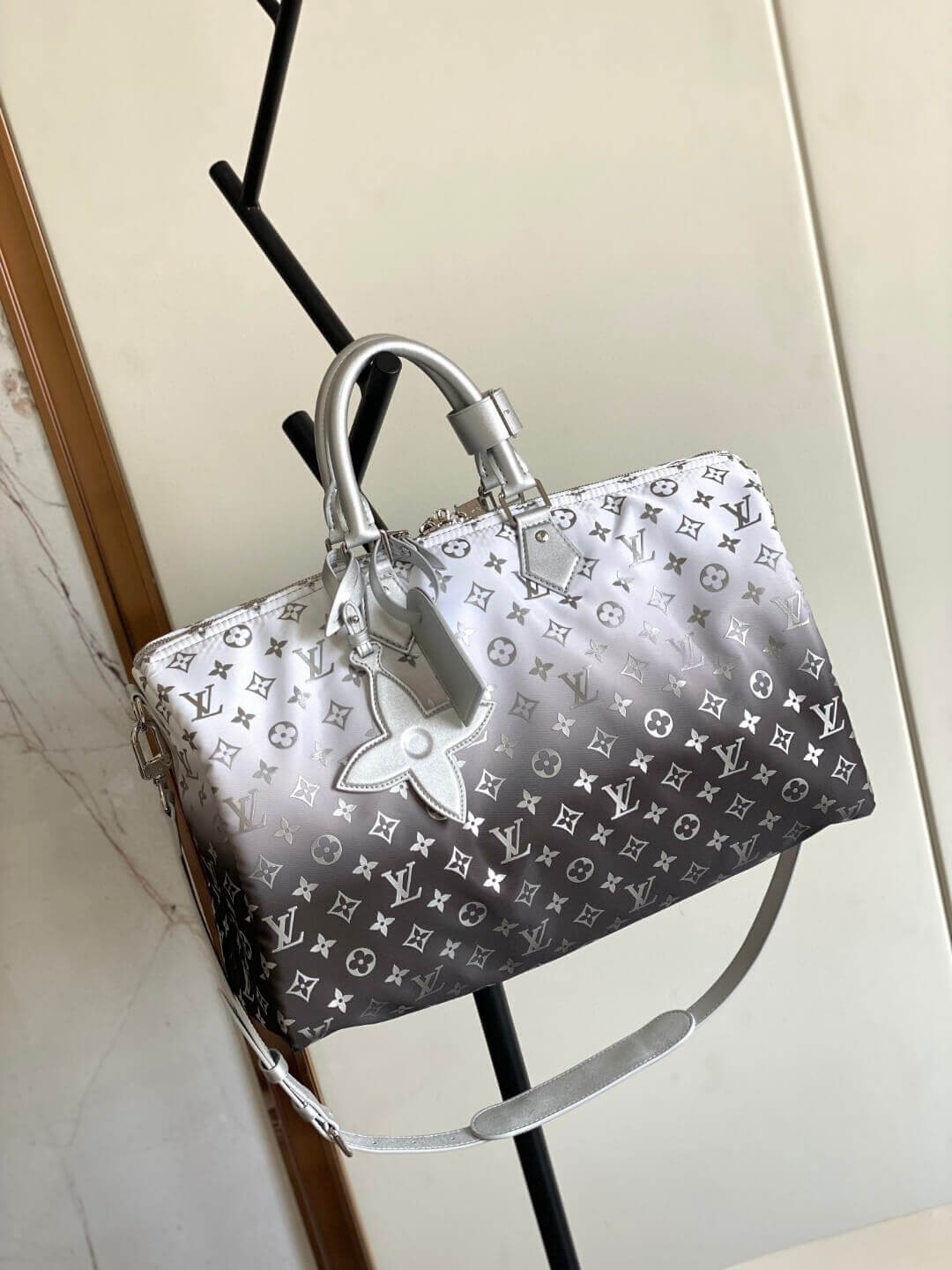 Сумка Louis Vuitton