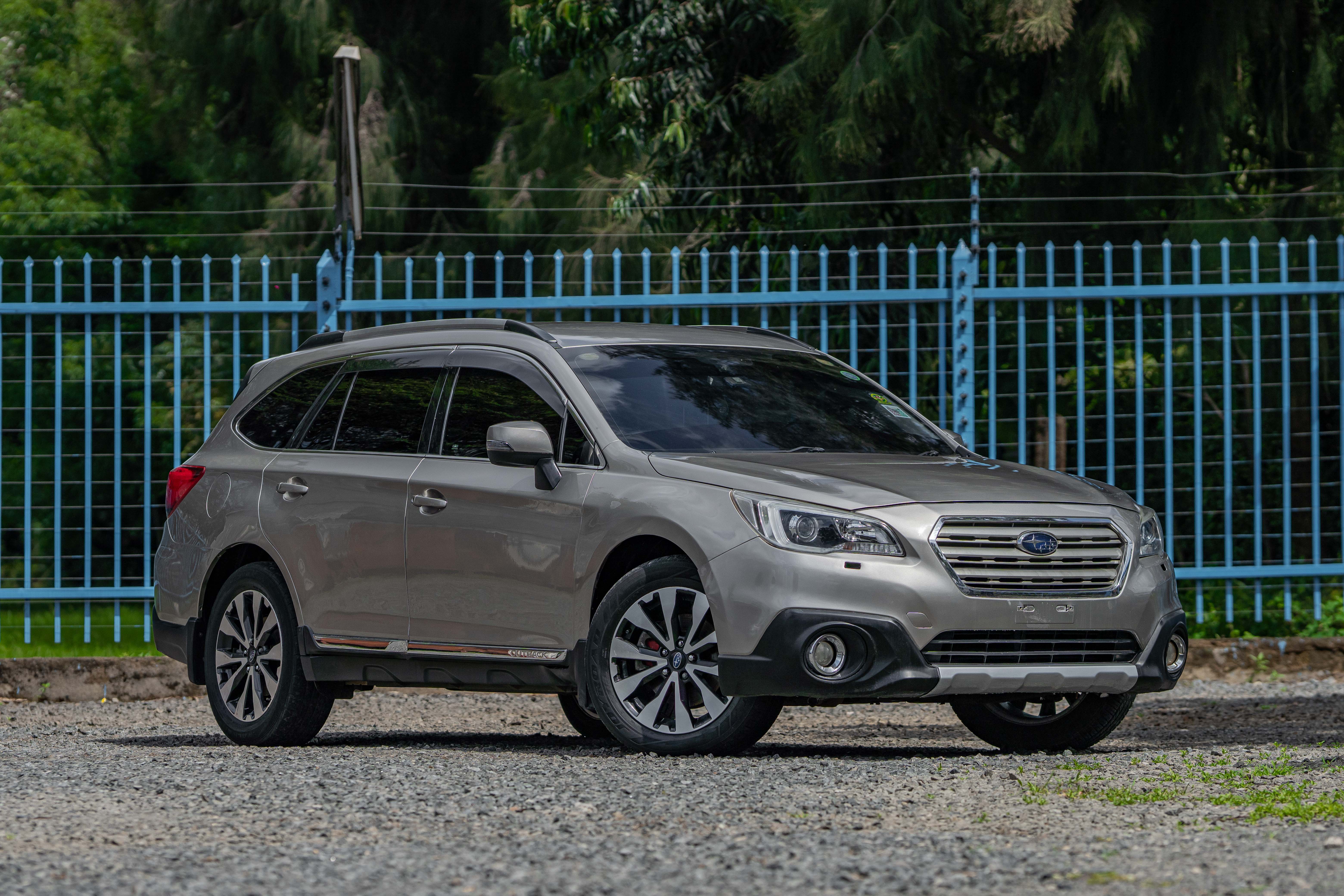 SUBARU OUTBACK